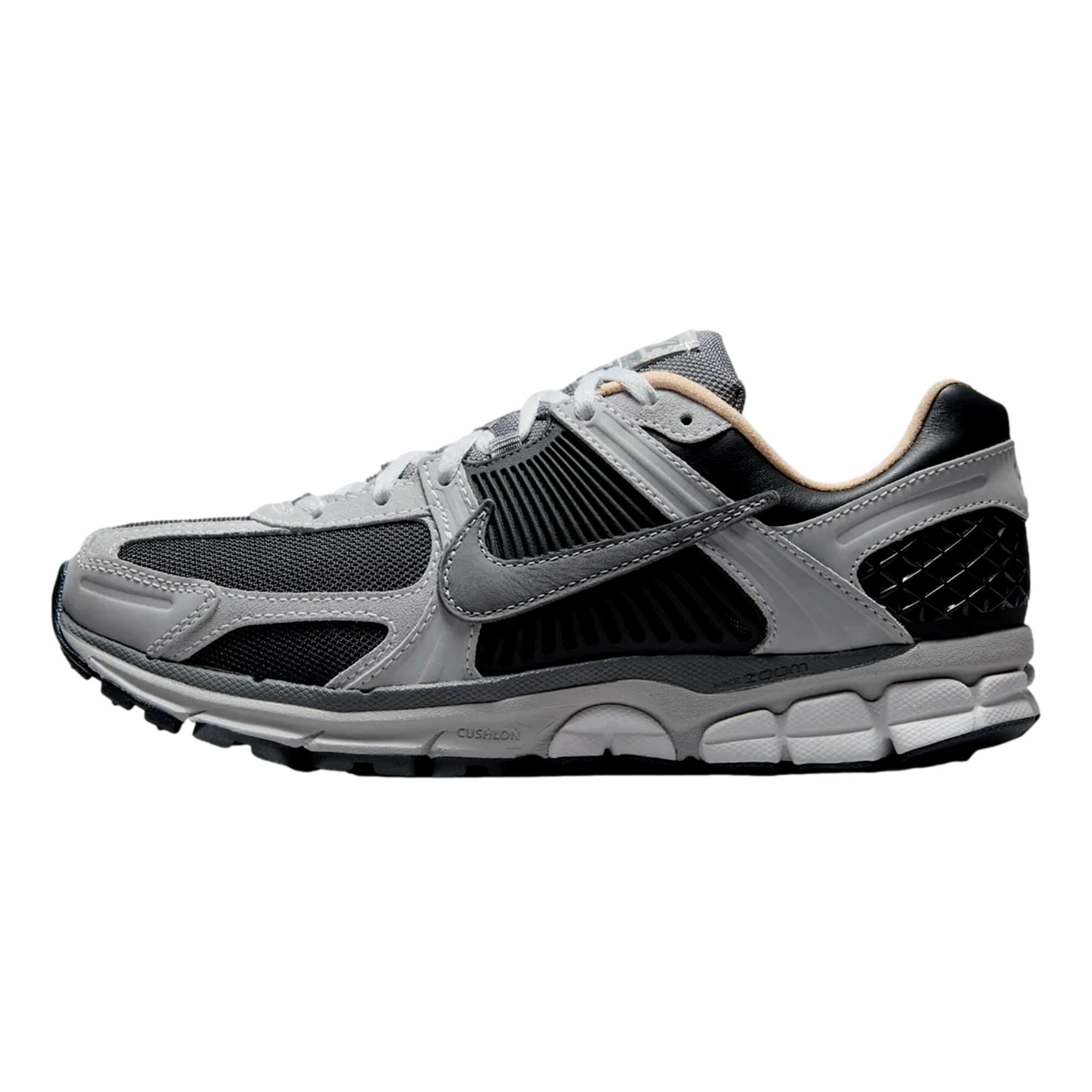 nike-grey-Zoom-Vomero-5-Dark-  display picture 2