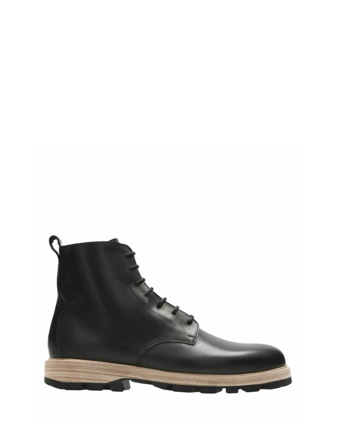 Clarks men's stratton limit chukka deals boot