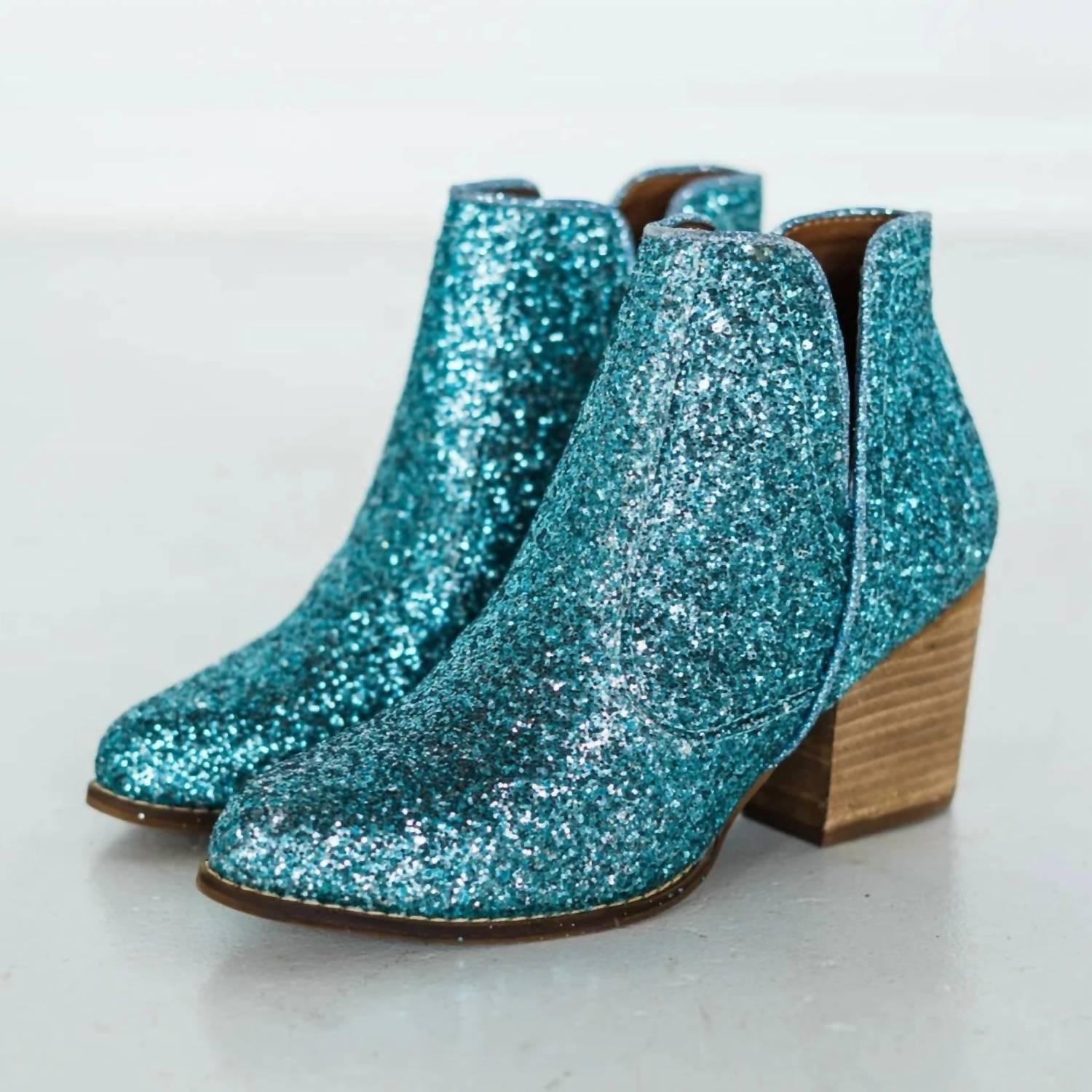 Not rated boots sale online