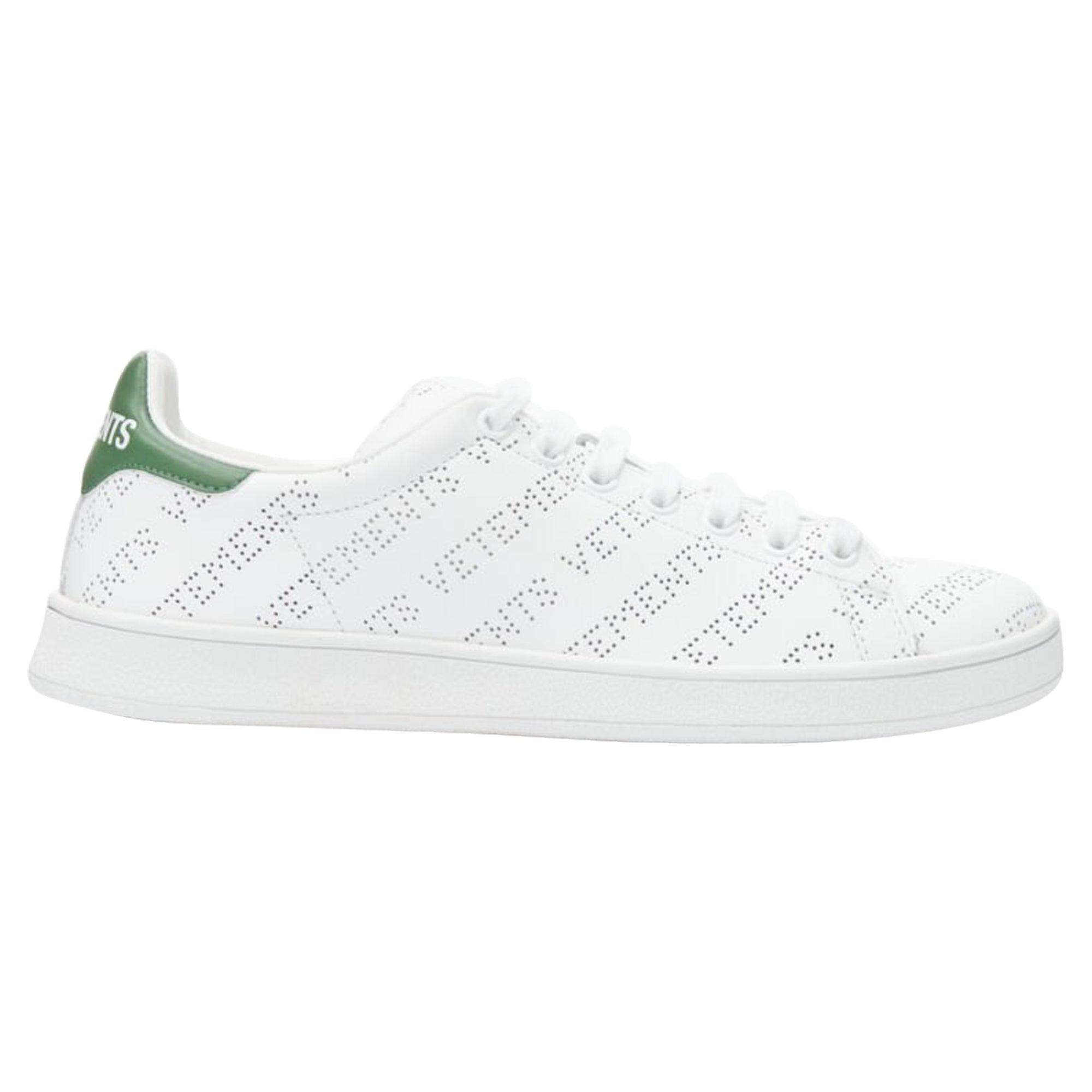 Vetements Low-top sneakers for Women | Online Sale up to 78% off