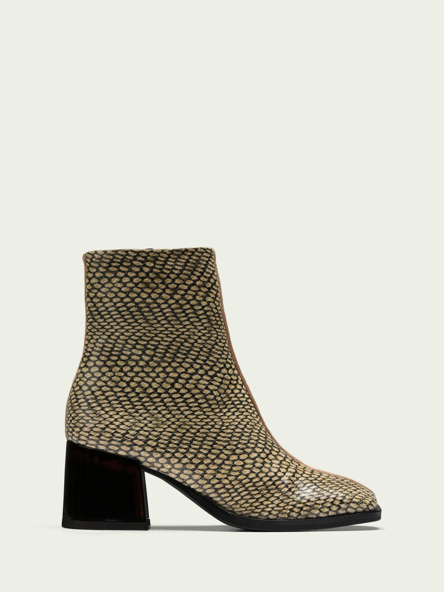 Scotch & Soda Florence - Suede Lether Ankle Boots in Natural | Lyst