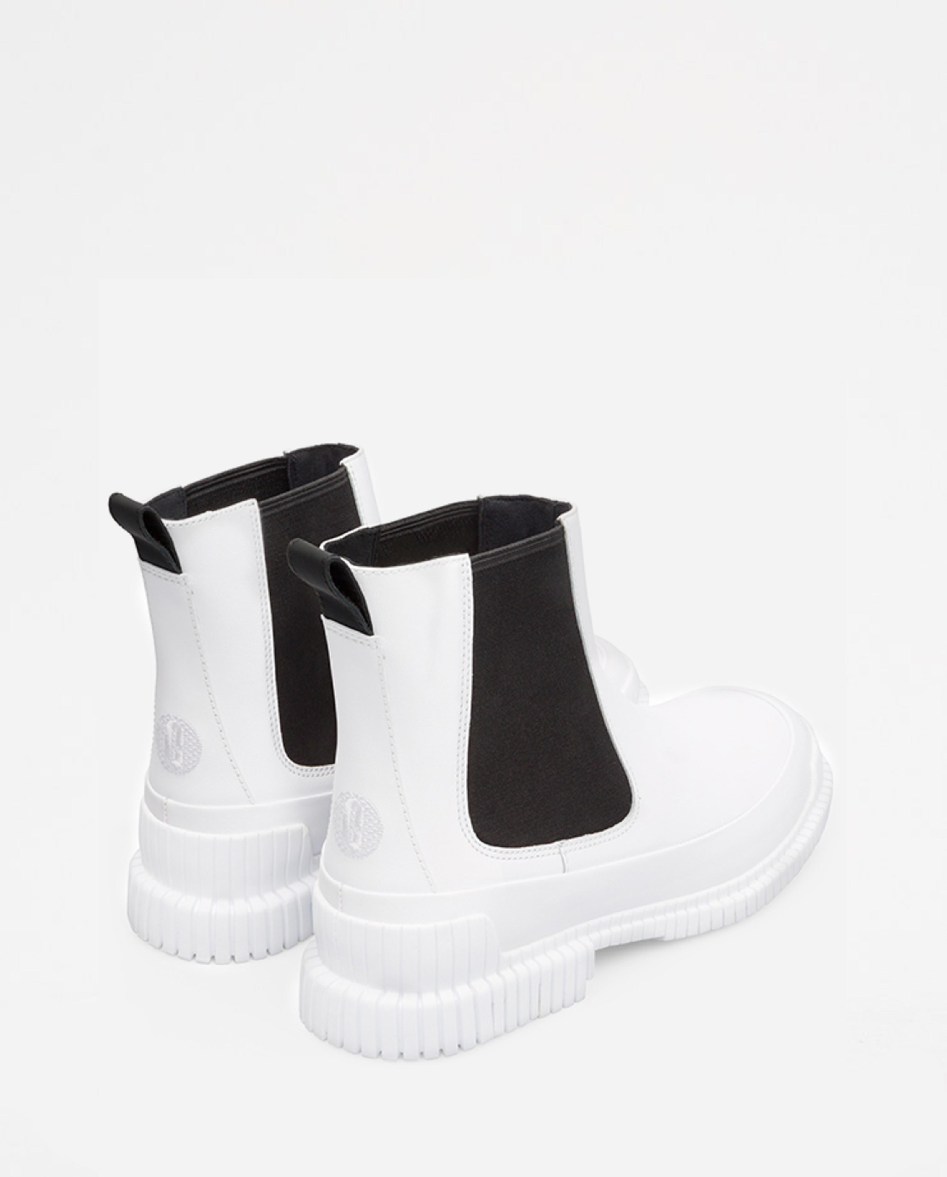 camper white boots