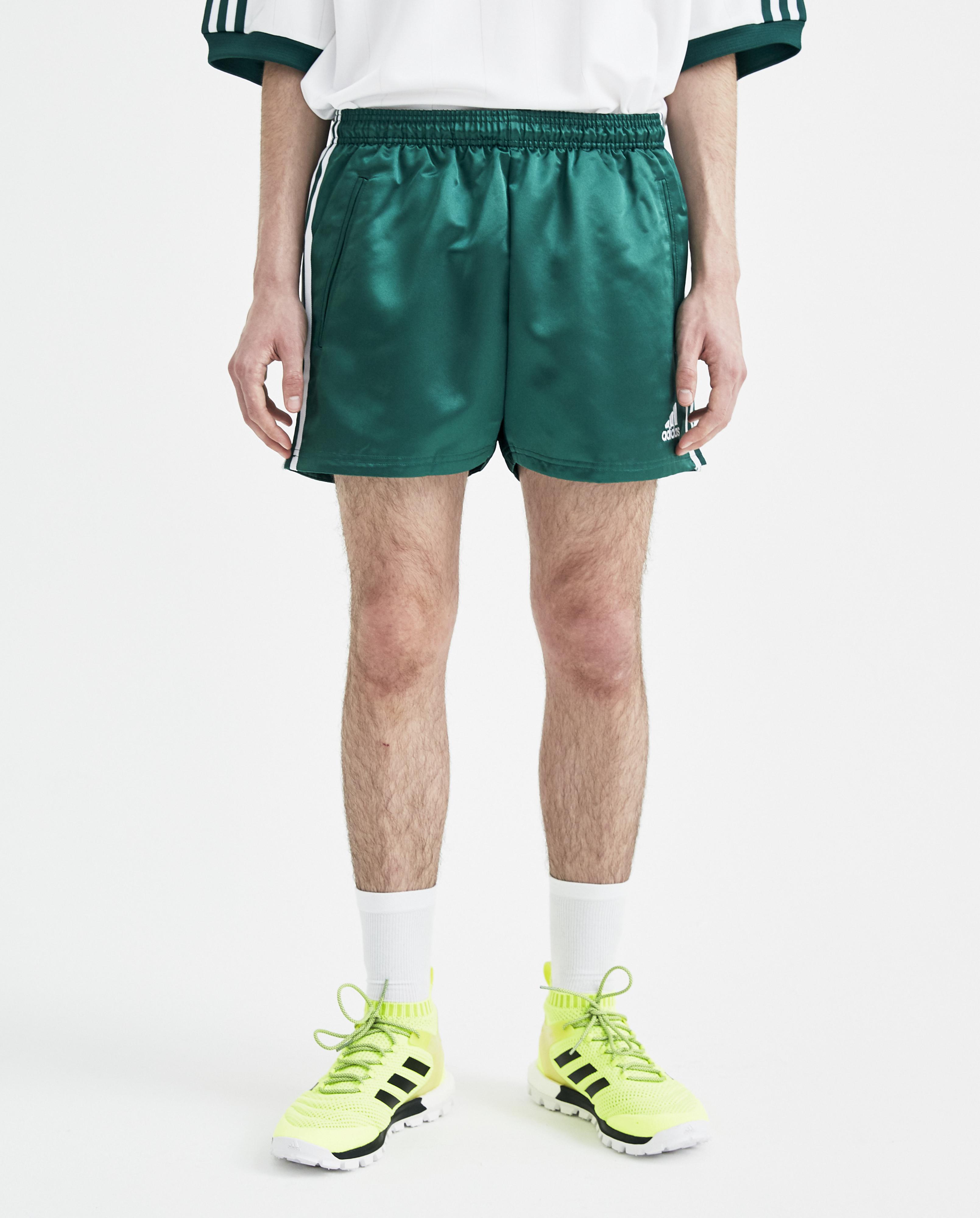 adidas Originals Dark Green Shorts for Men | Lyst