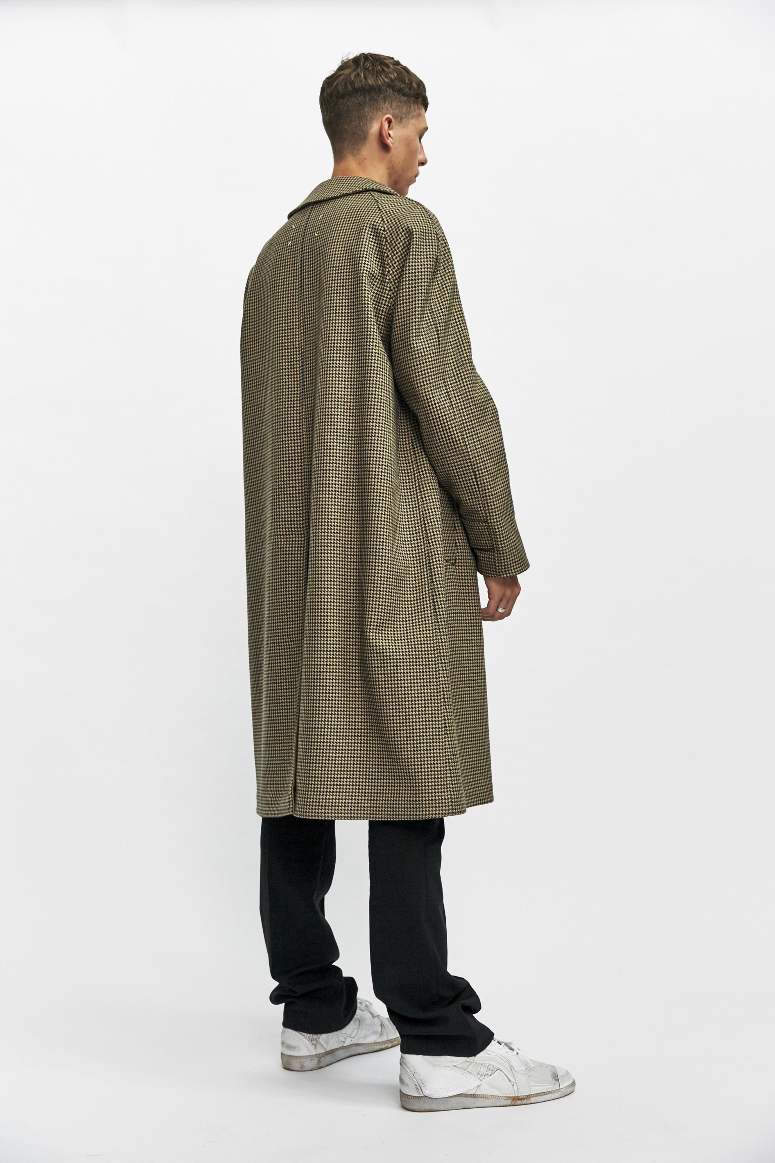 Maison Margiela Wool Reversible Houndstooth Check Coat for Men - Lyst