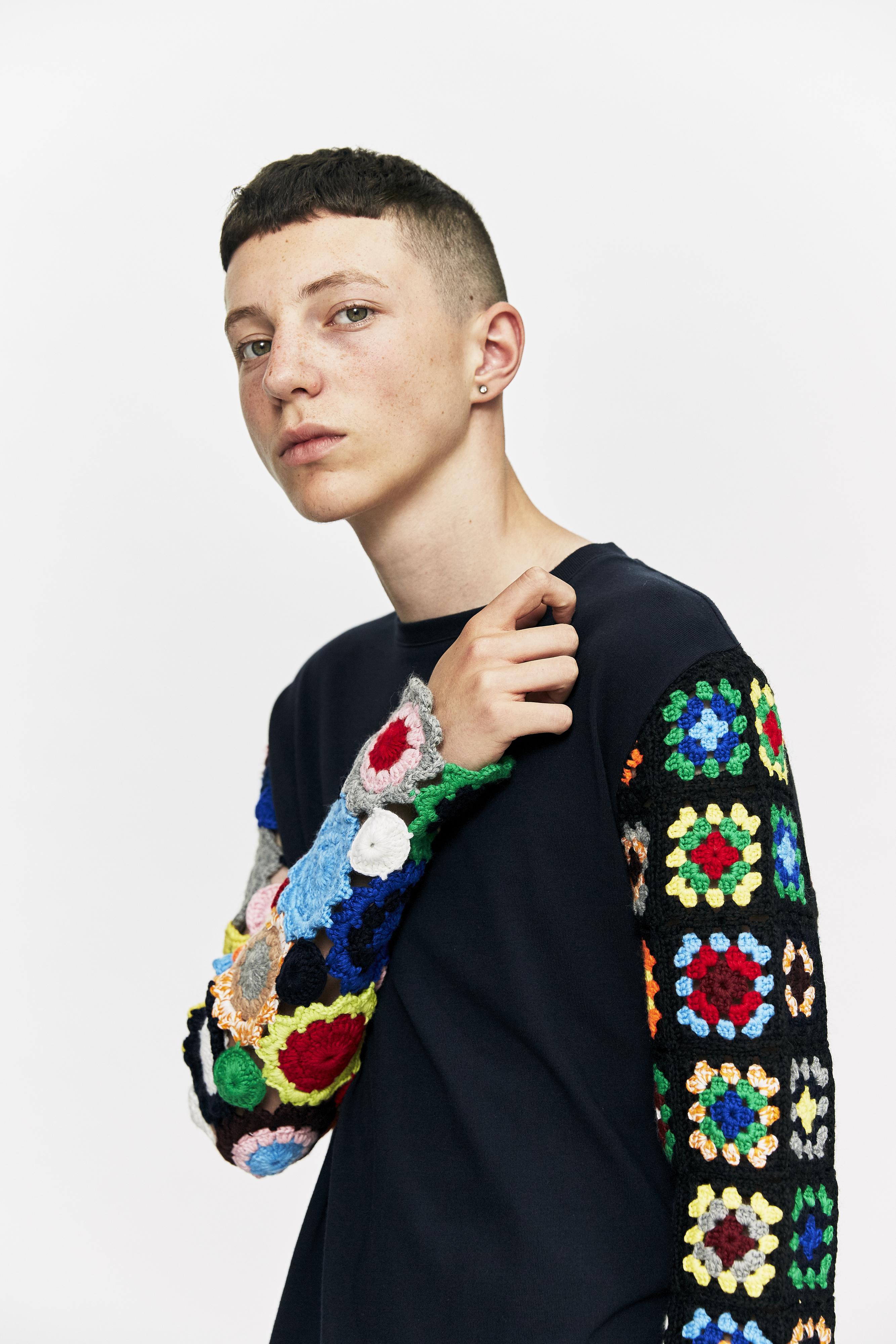 jw anderson crochet sweater