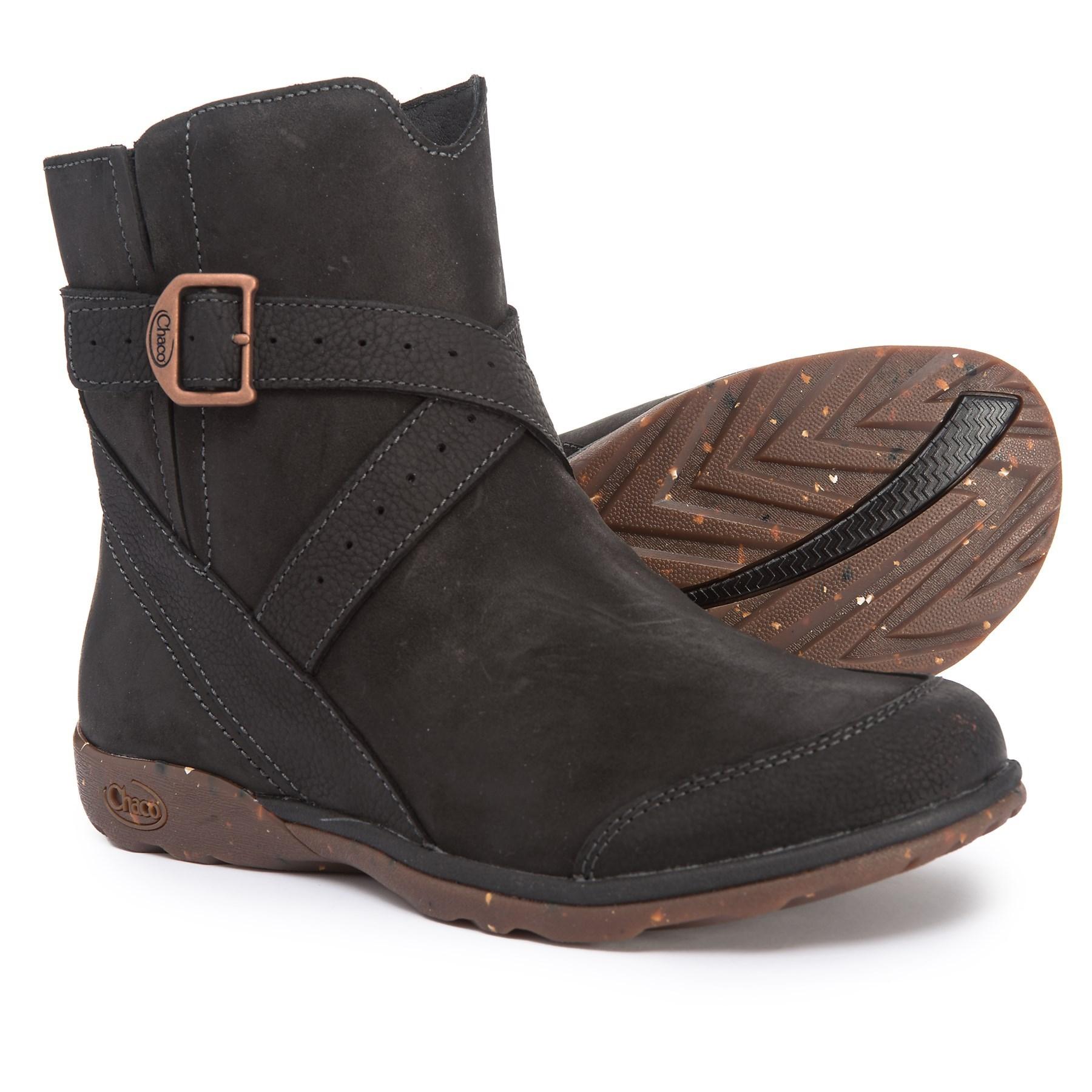 chaco skye boot