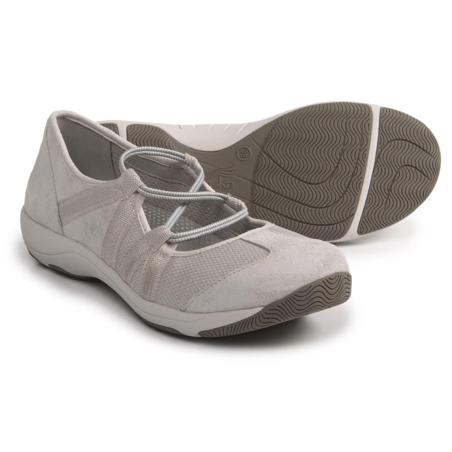 athletic mary jane shoes