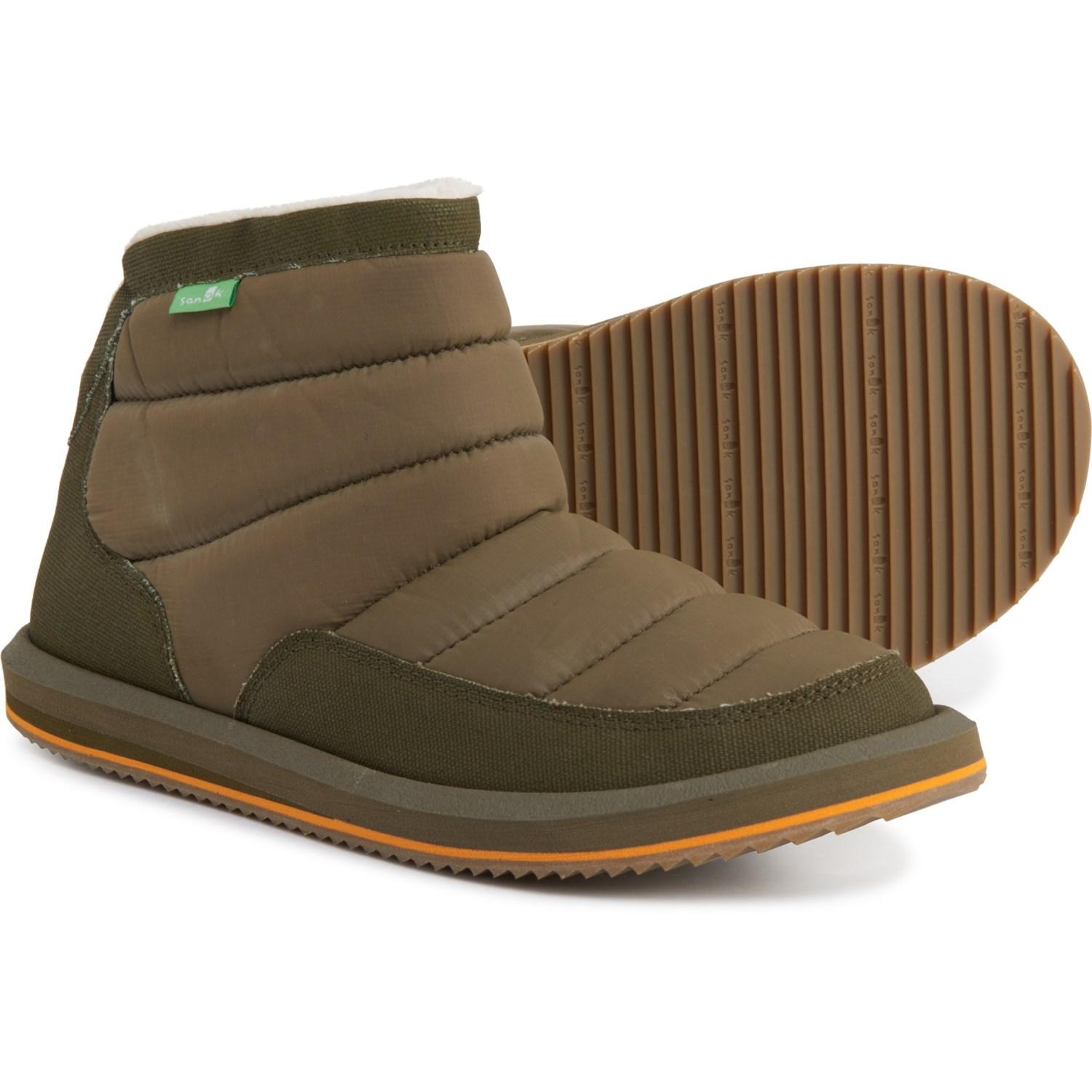 sanuk puff n chill boots