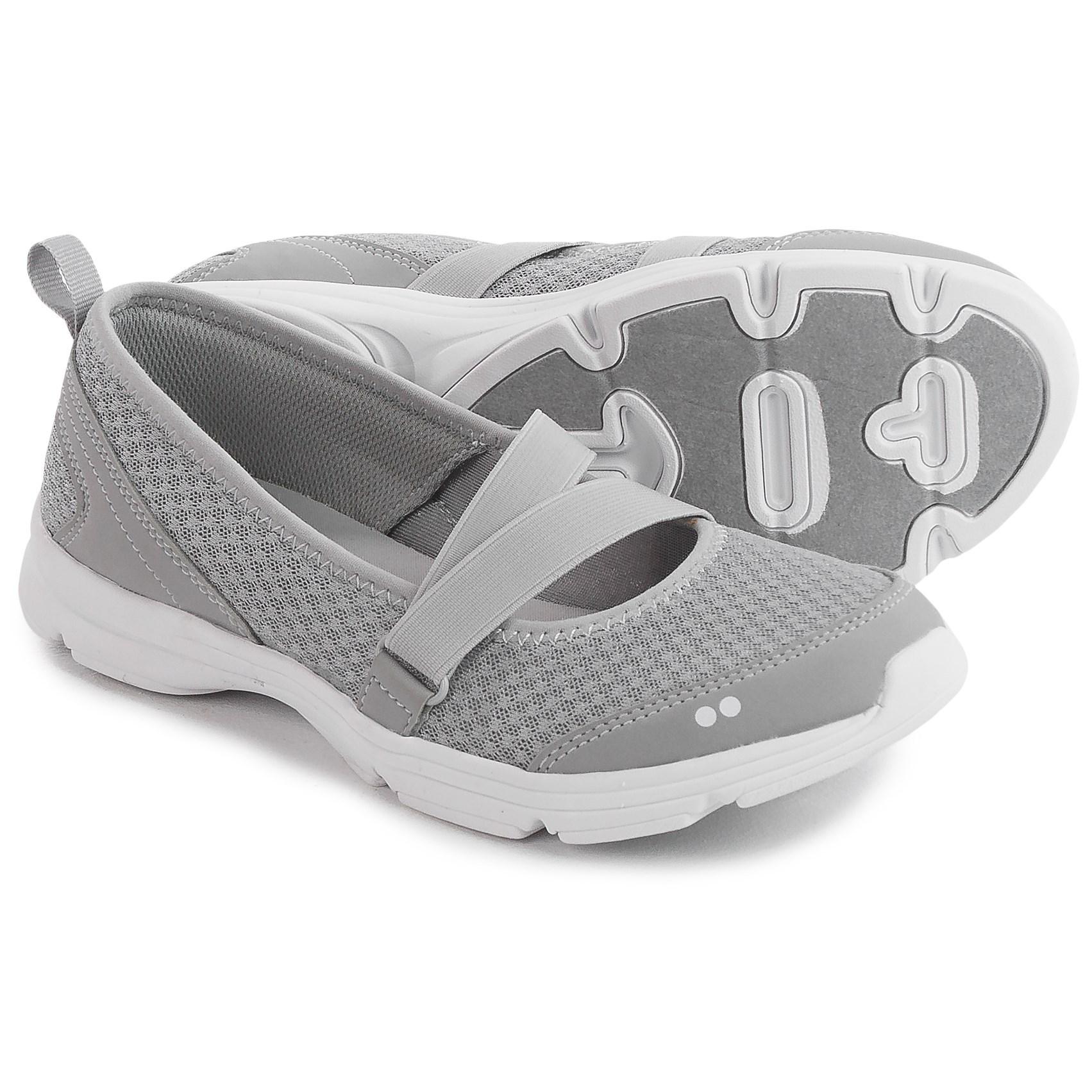 ryka mary janes