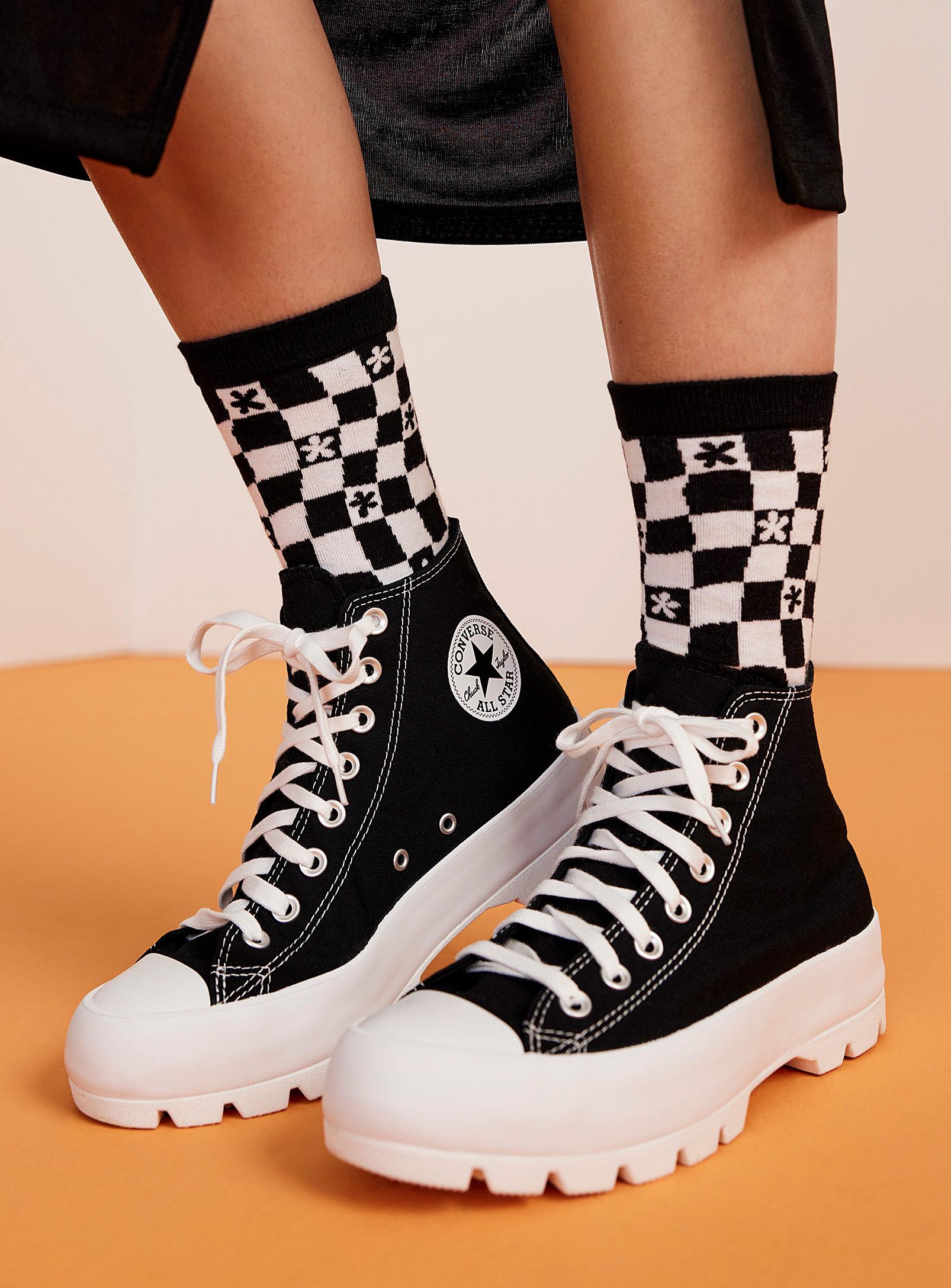 Converse Canvas Lugged Chuck Taylor All 