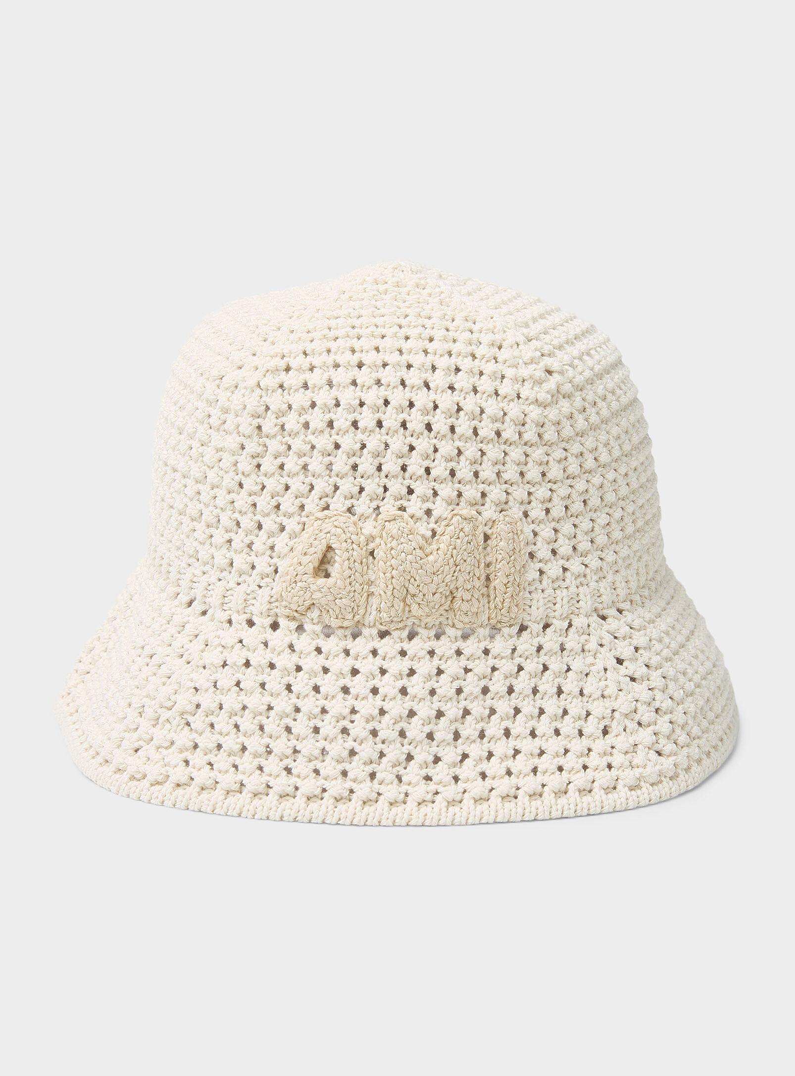 【AMI PARIS】Embroidered crocheted cloche クロシェ ハット Ami Paris Embroidered Logo Crocheted Cloche in Natural | Lyst