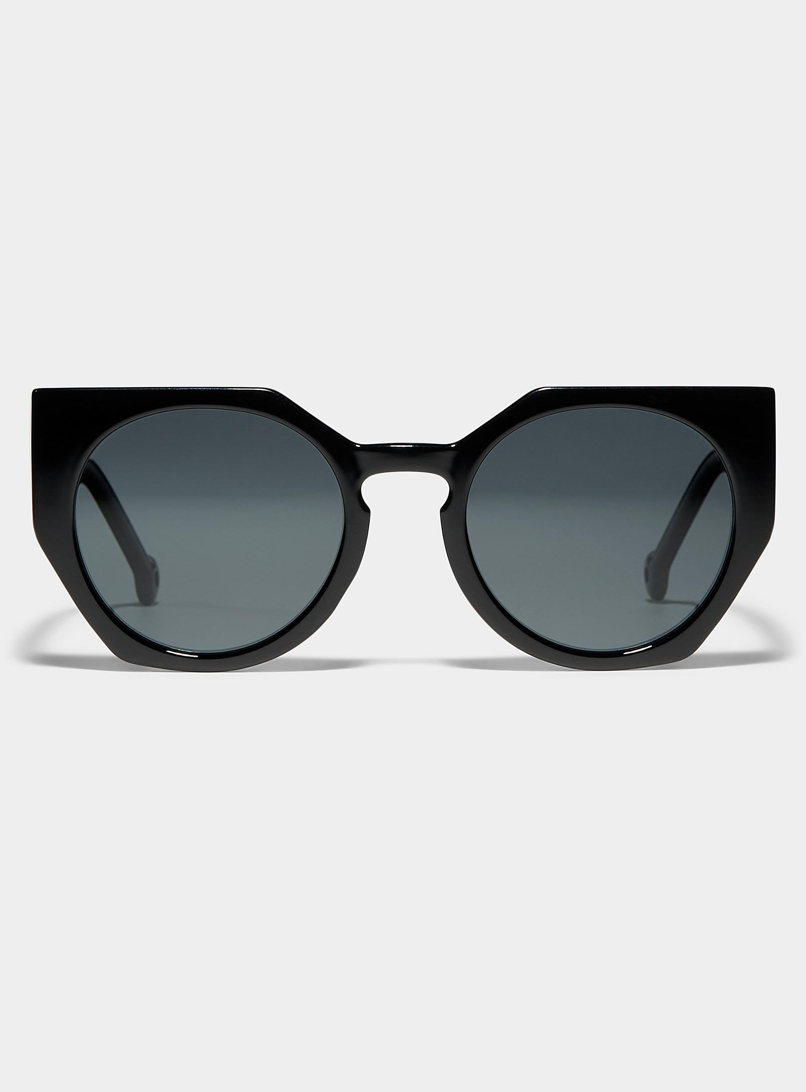 Parafina Sima Sunglasses in Black | Lyst Canada