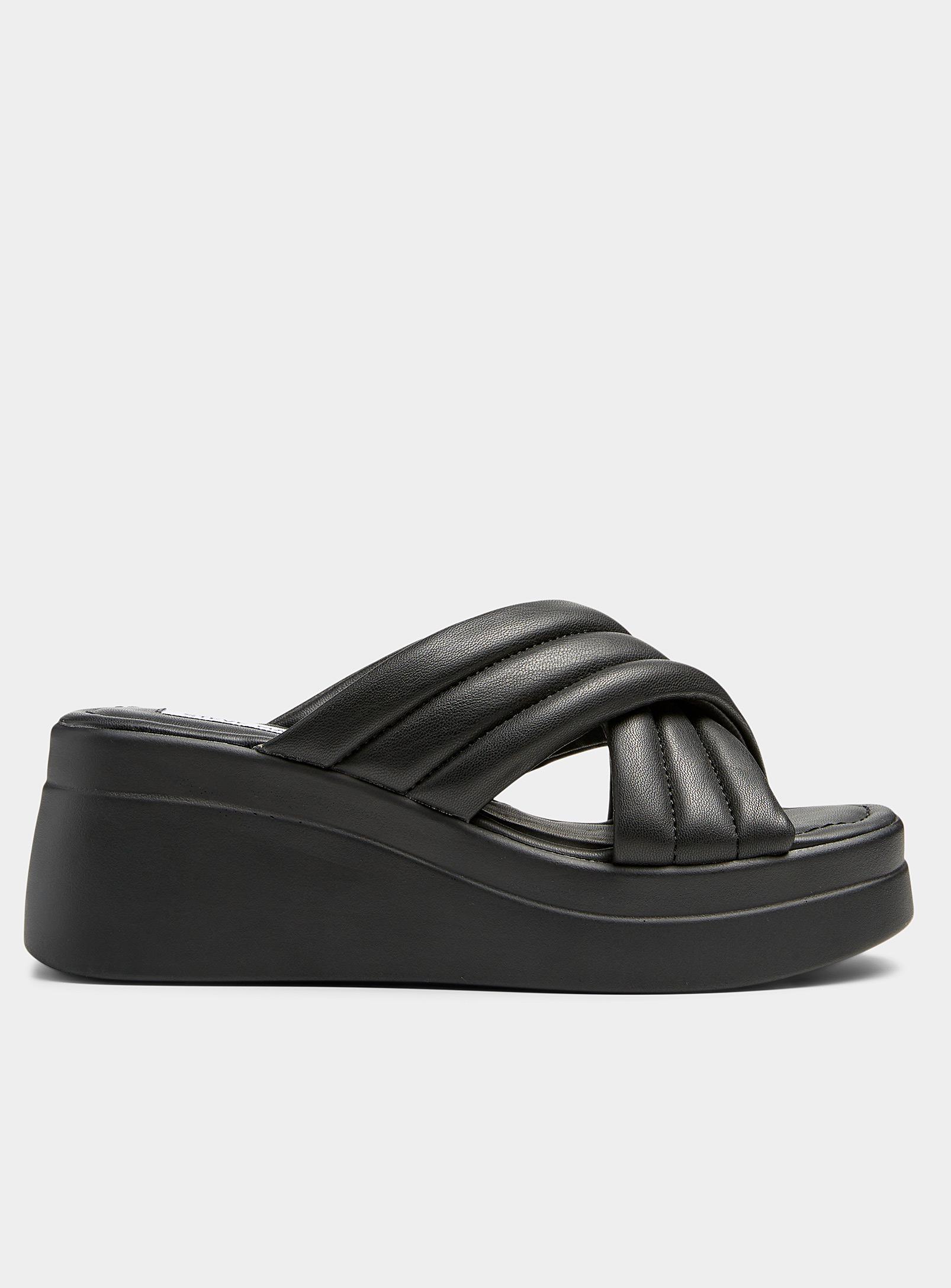 steve madden black slide ons