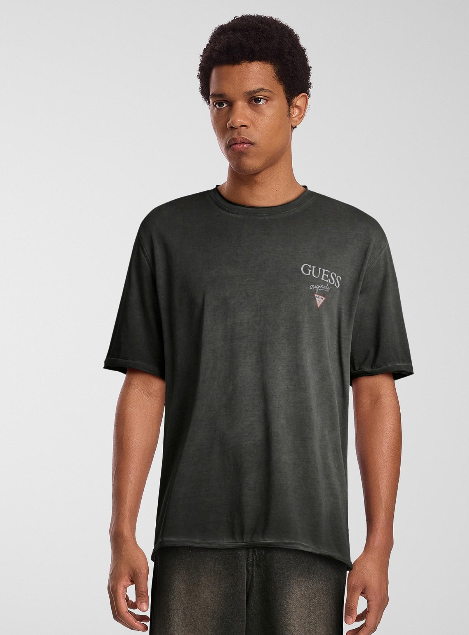 Guess T shirts for Men Online Sale up to 49 off Lyst Canada