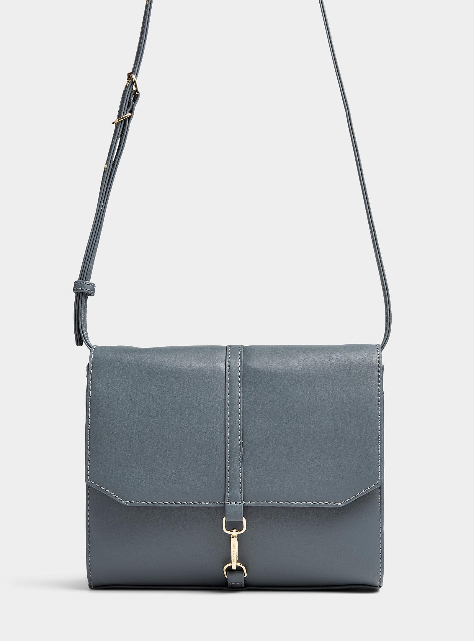 CROSSBODY BAG WITH TOPSTITCHING