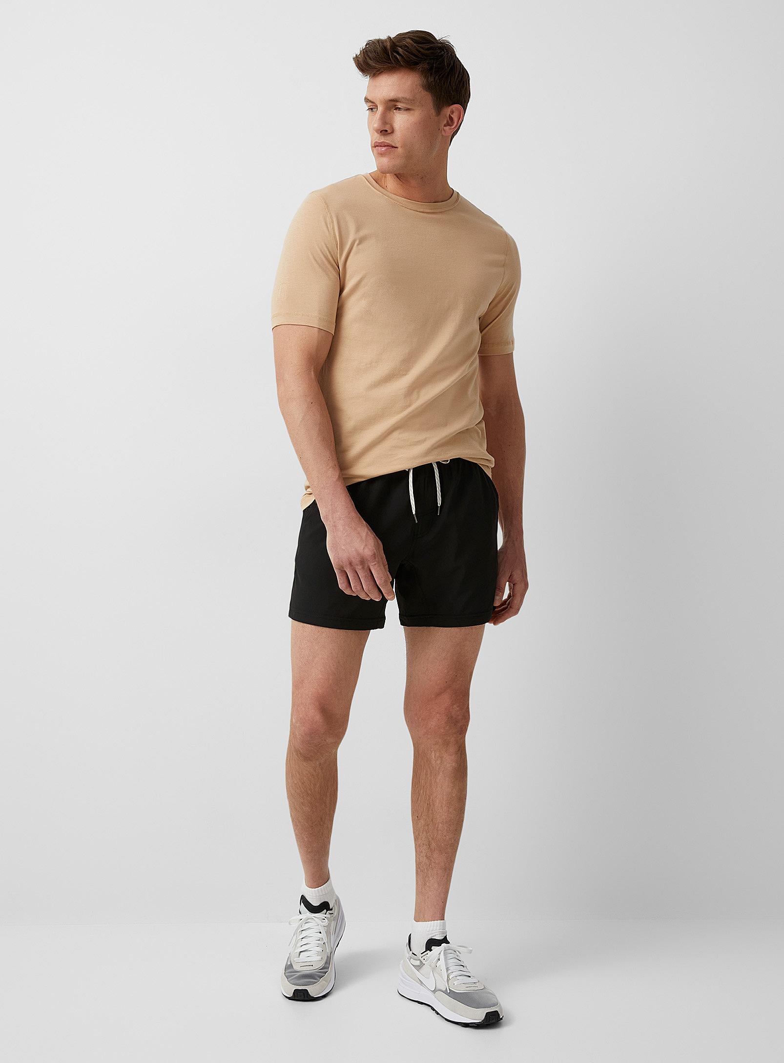 Vuori kore shorts deals amazon