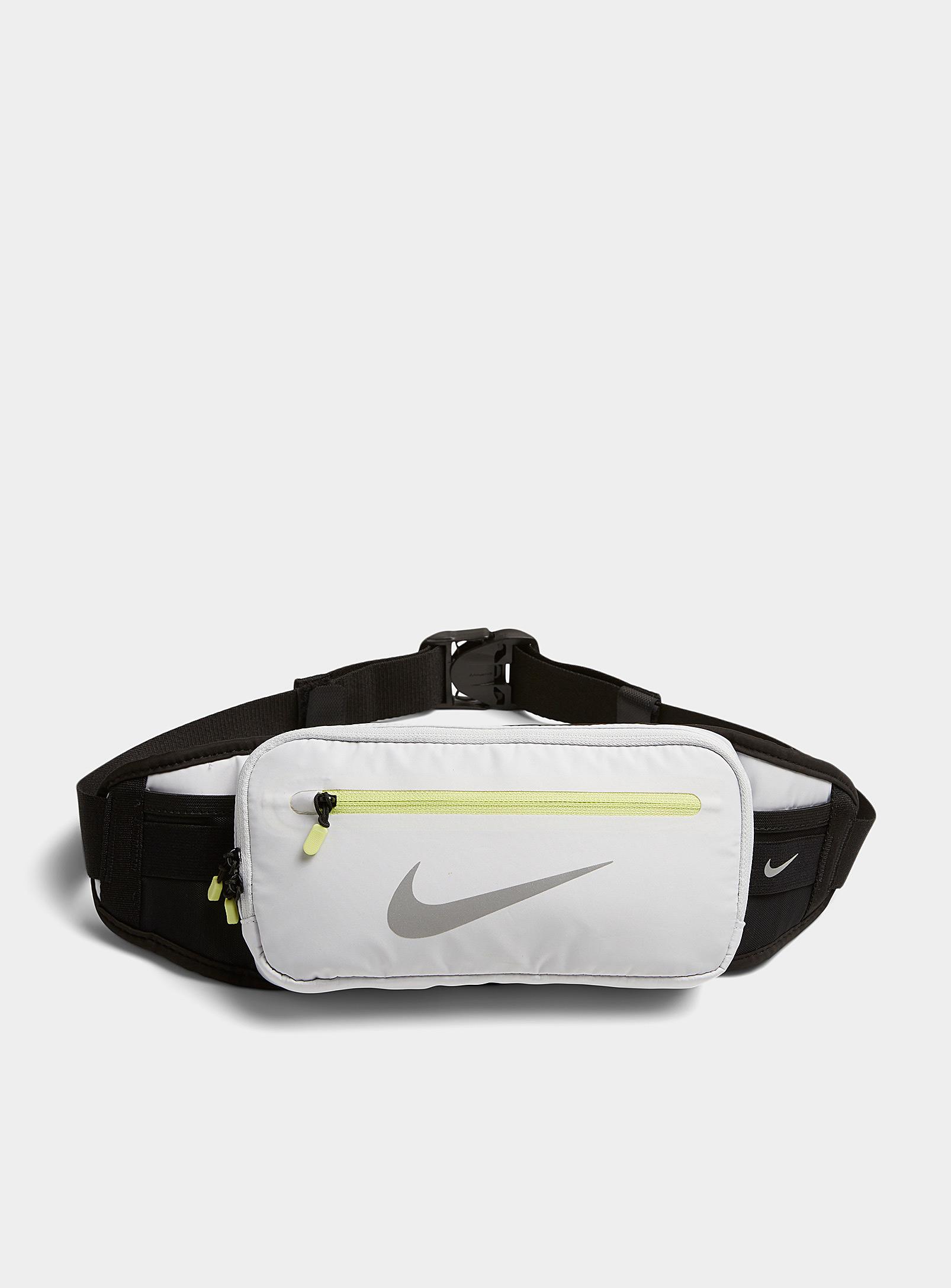 golf fibra Especialidad Nike Reflective Logo Waist Pack in Gray | Lyst
