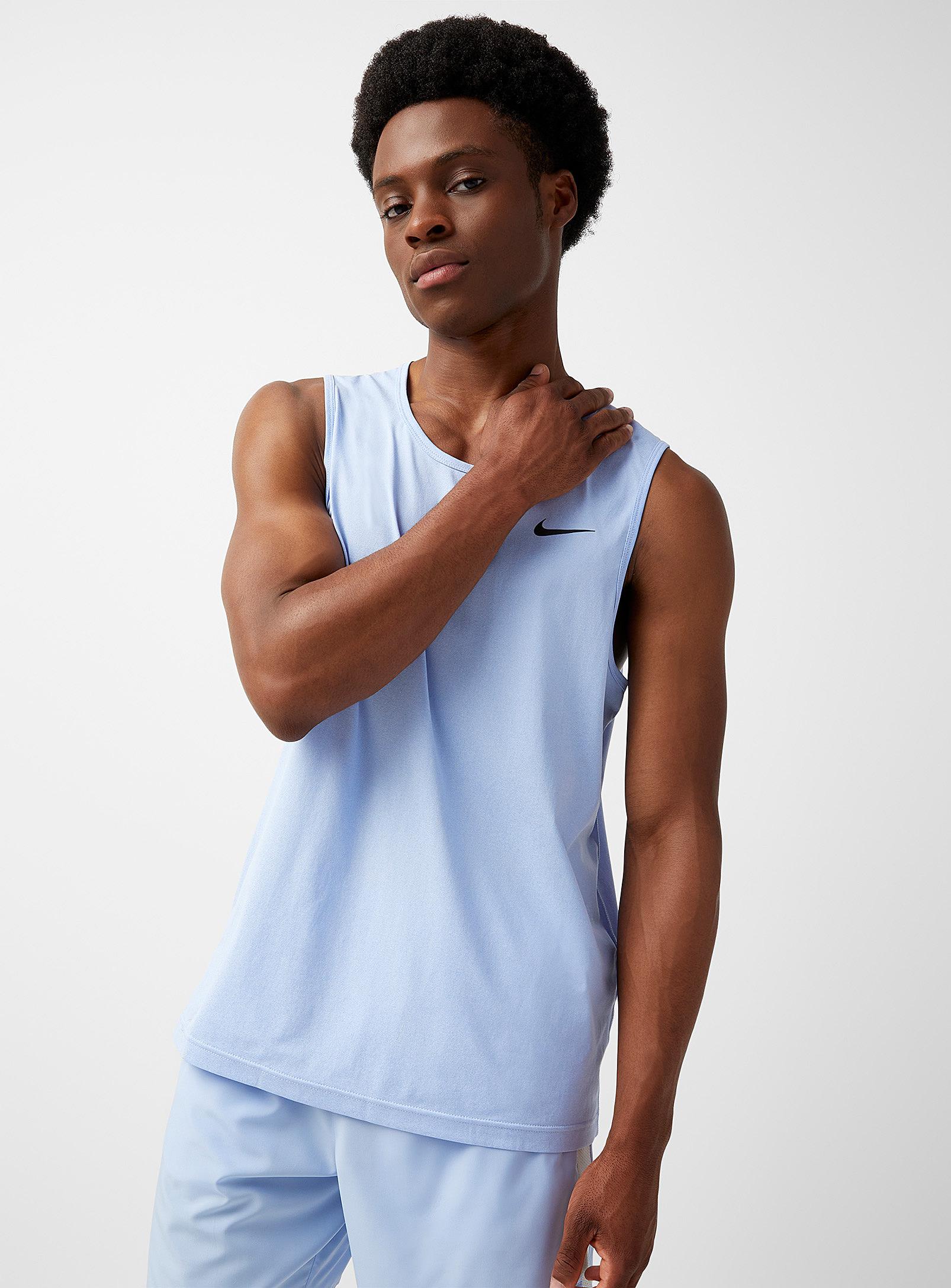 Nike Hyverse Stretch Tank in Blue for Men | Lyst