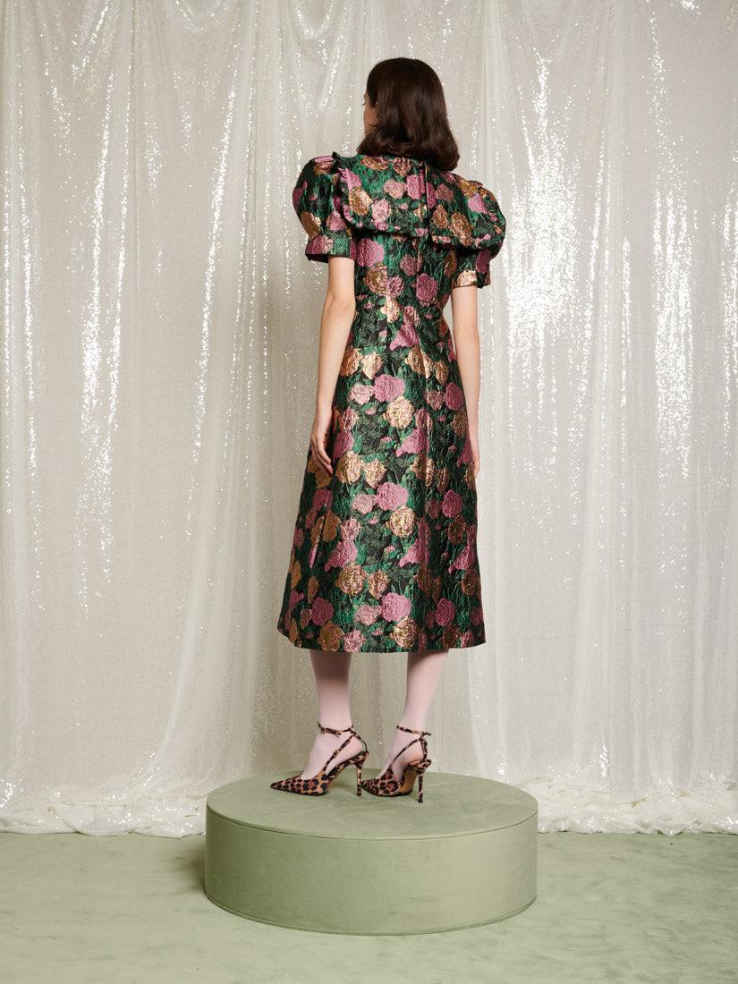 midi dress button up The Hattaway Button-Up in Pink + Green Stripe Medium FLORAL PRINT BELTED MIDI Size:Nude Gold Style:PF260104 She is wearing a