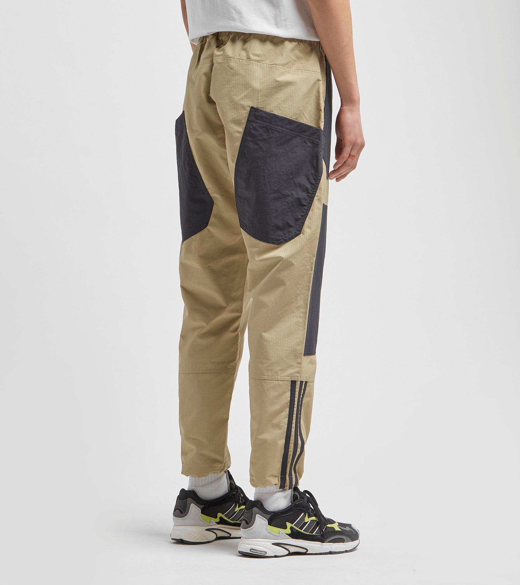 nmd track pant