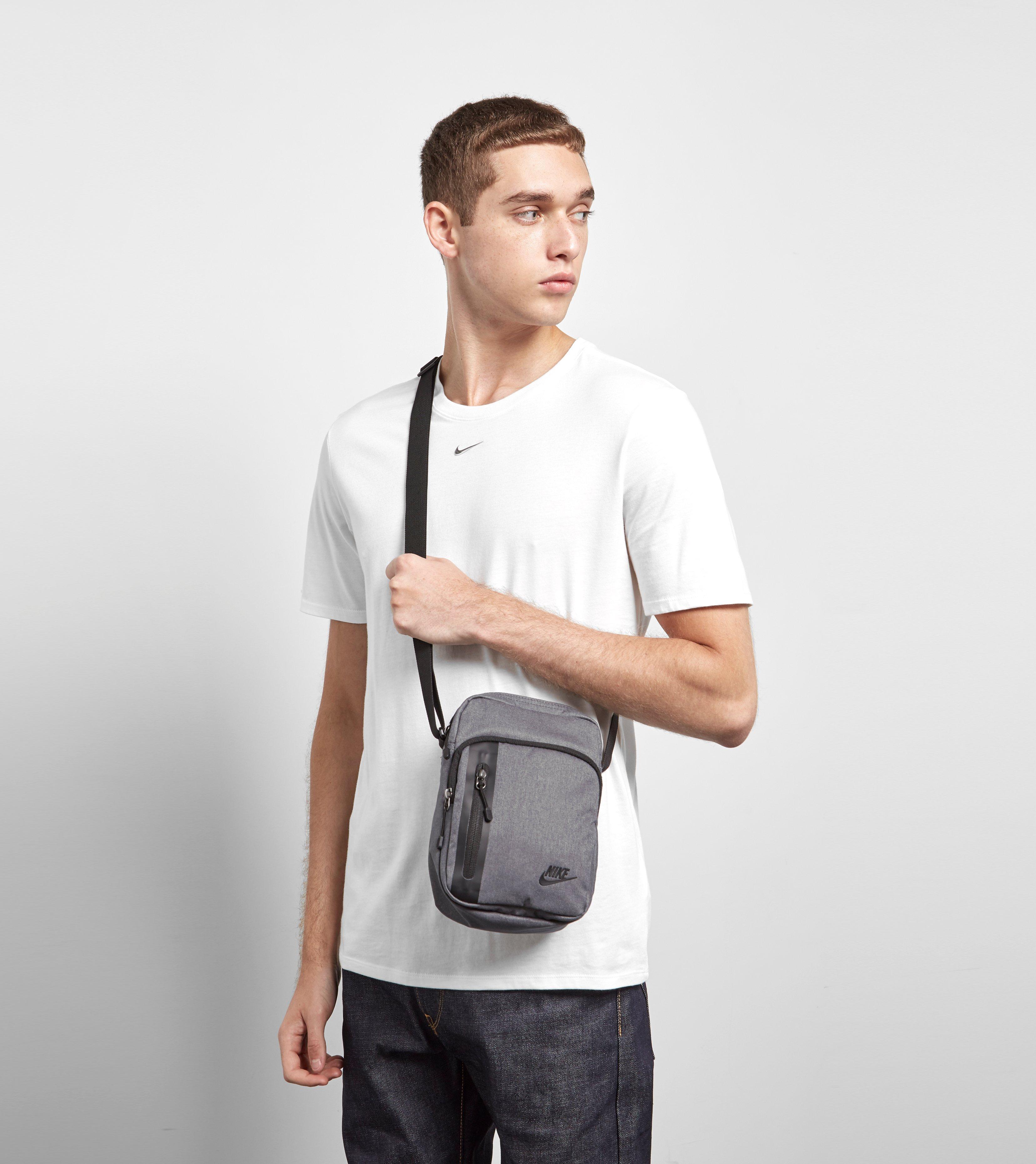 Nike Synthetic Core Small Crossbody Bag in Dark Grey (Gray) for Men - Lyst