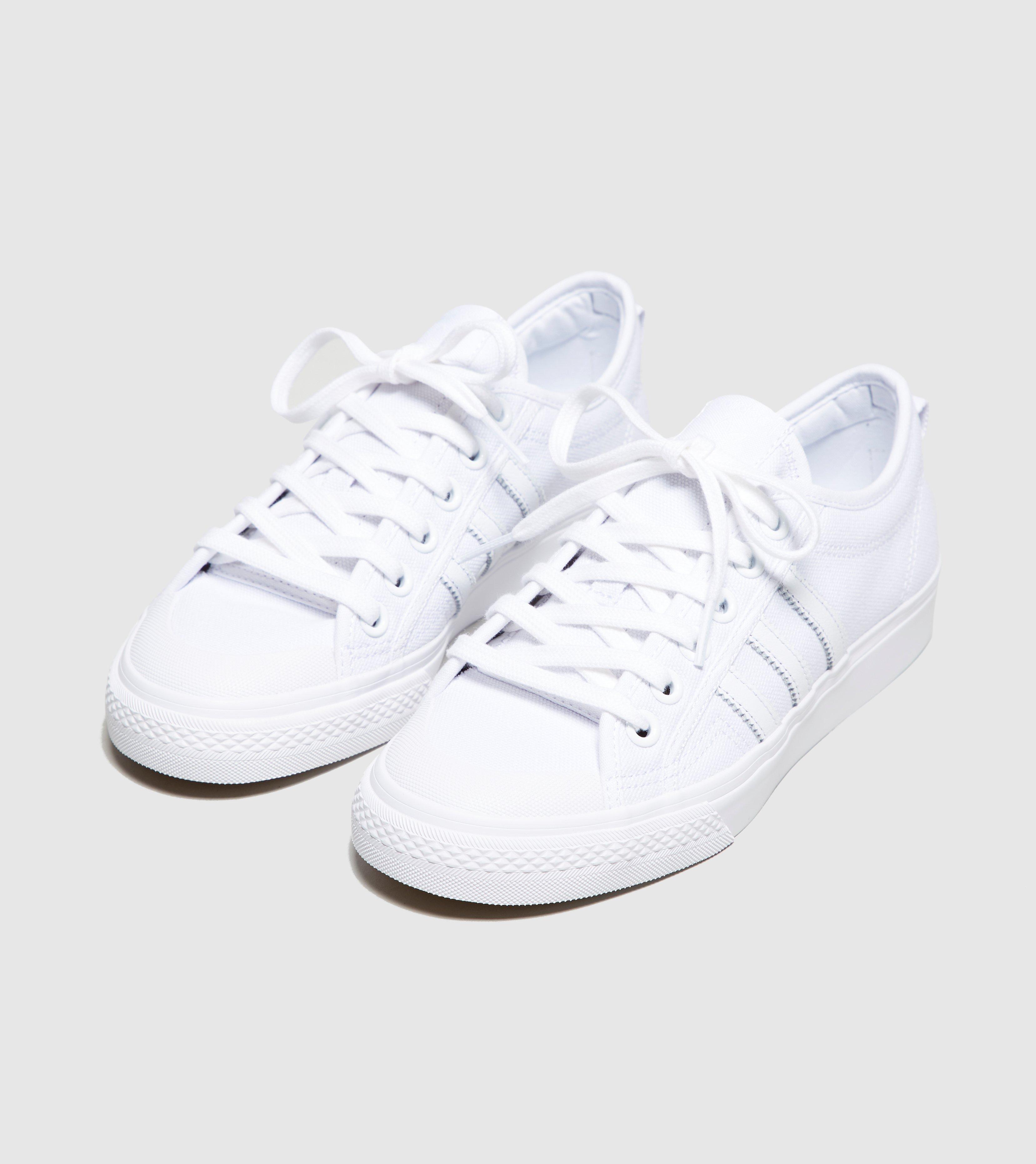 {keywor d} adidas nizza