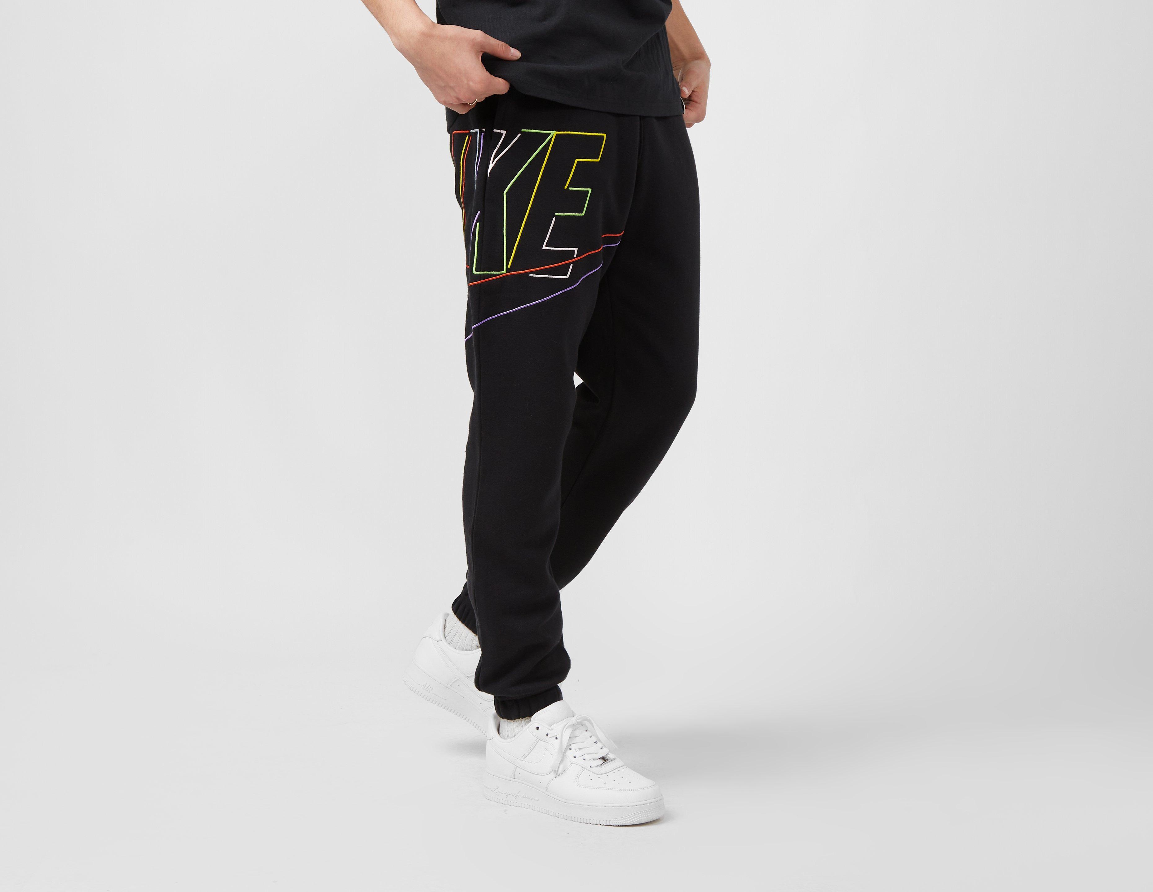 Nike Club Fleece+ Outline Joggers in Black for Men | Lyst UK