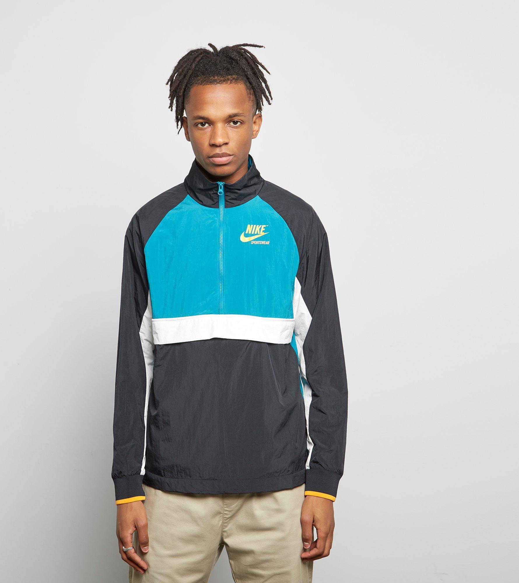 nike archive windbreaker