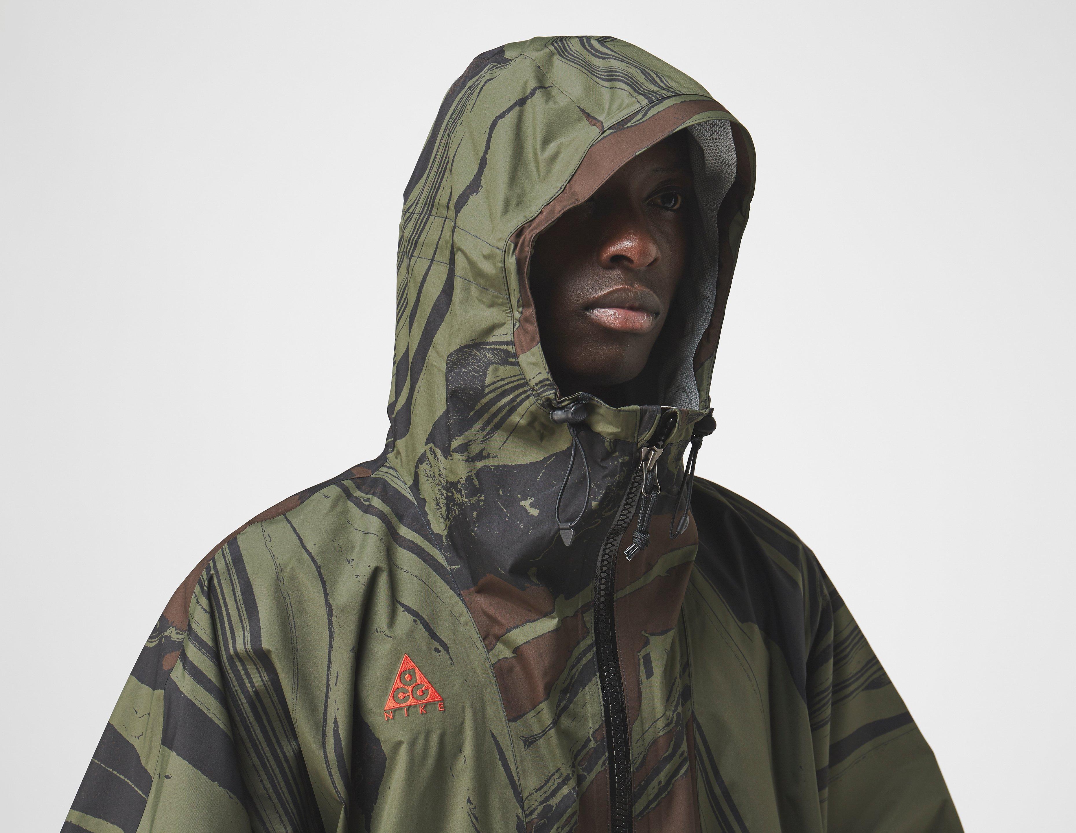 Nike ACG Mt. Fuji All-Over Print Poncho in Grün für Herren | Lyst DE 