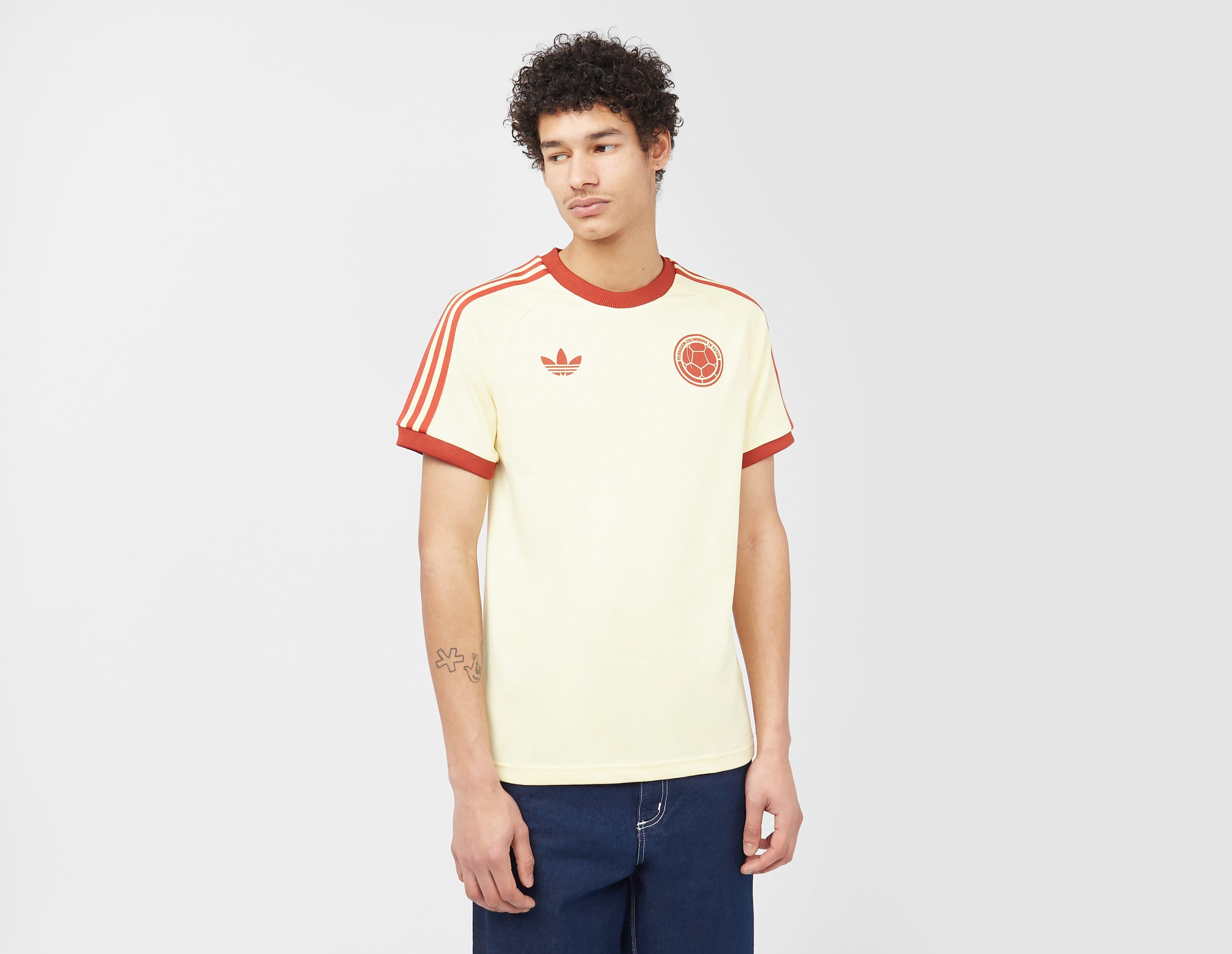 adidas Originals Colombia Adicolor Classics 3 stripes T shirt in Black for Men Lyst UK