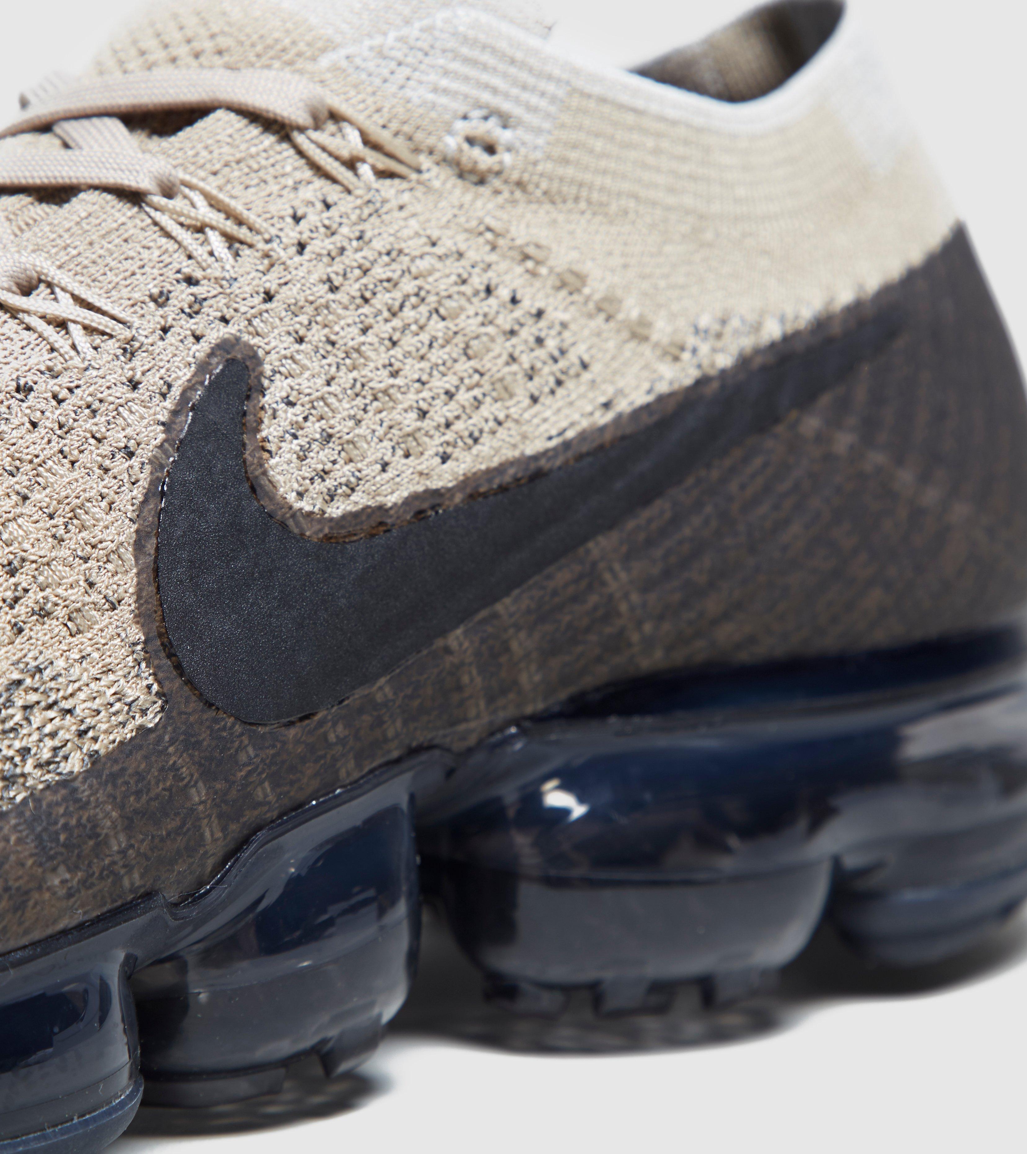 vapormax plus light orewood brown