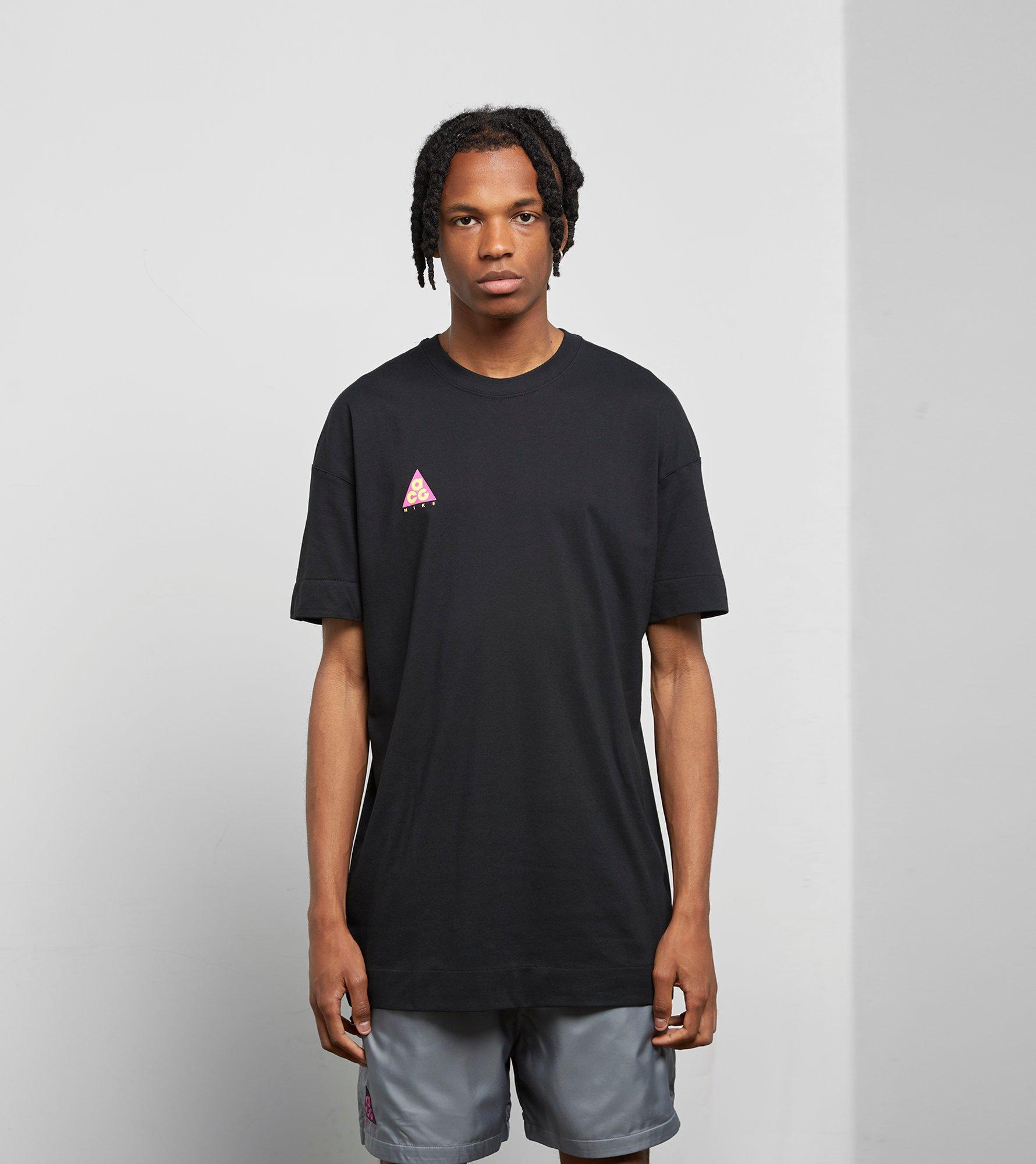 nike acg t-shirt qs nike acg t-shirt qs