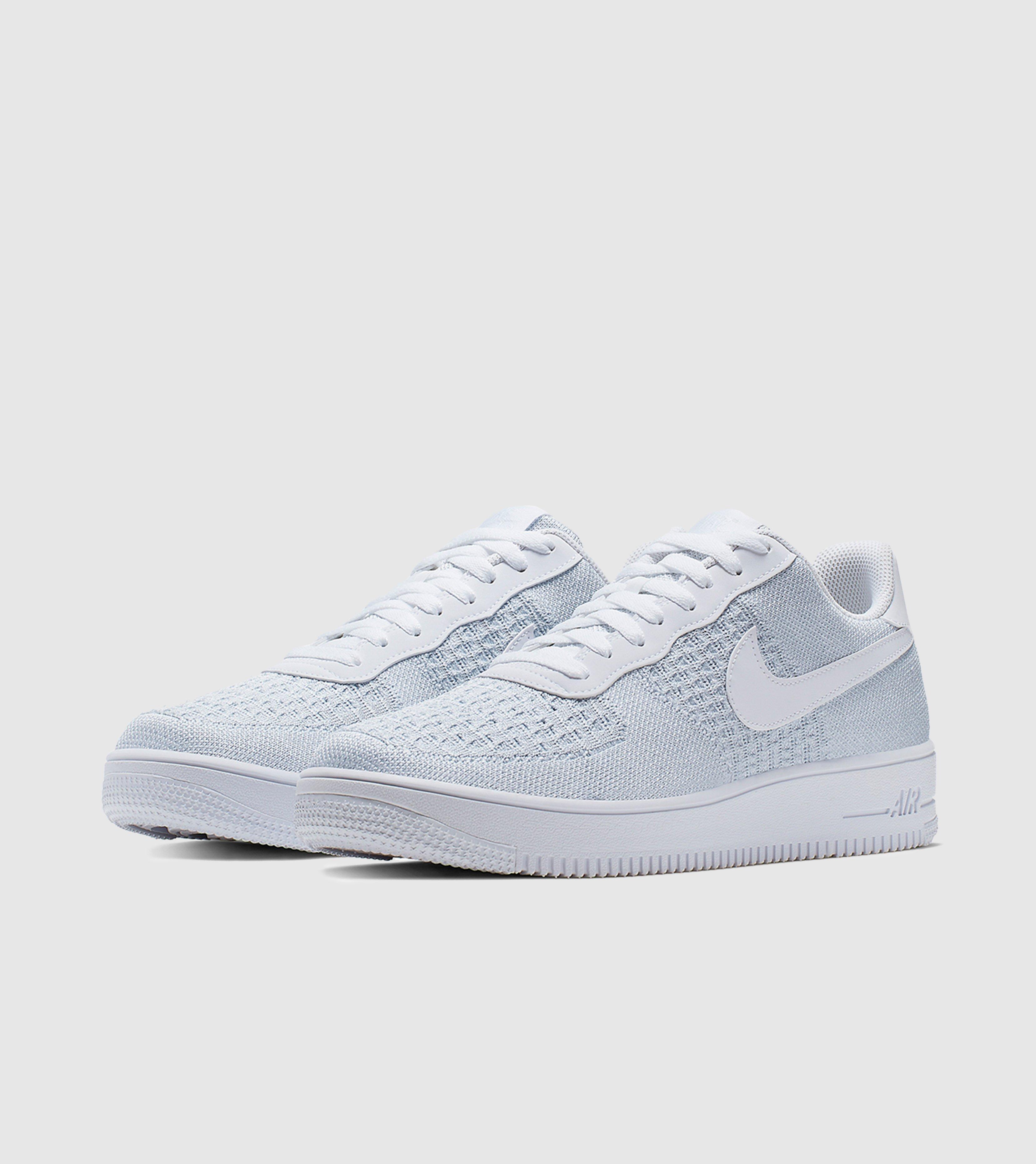 nike air force 1 flyknit beige