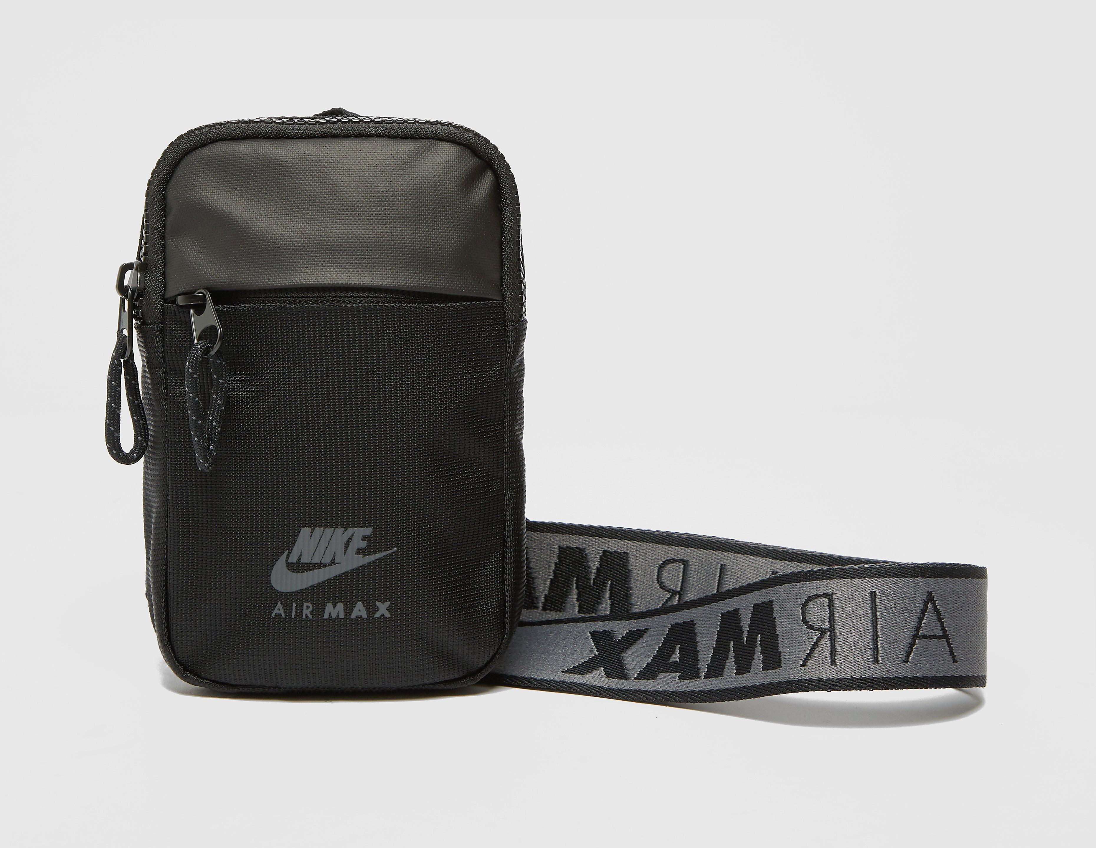 Essential Air Max Hip Pack Nike de Tejido sintético de color Negro ... شهر