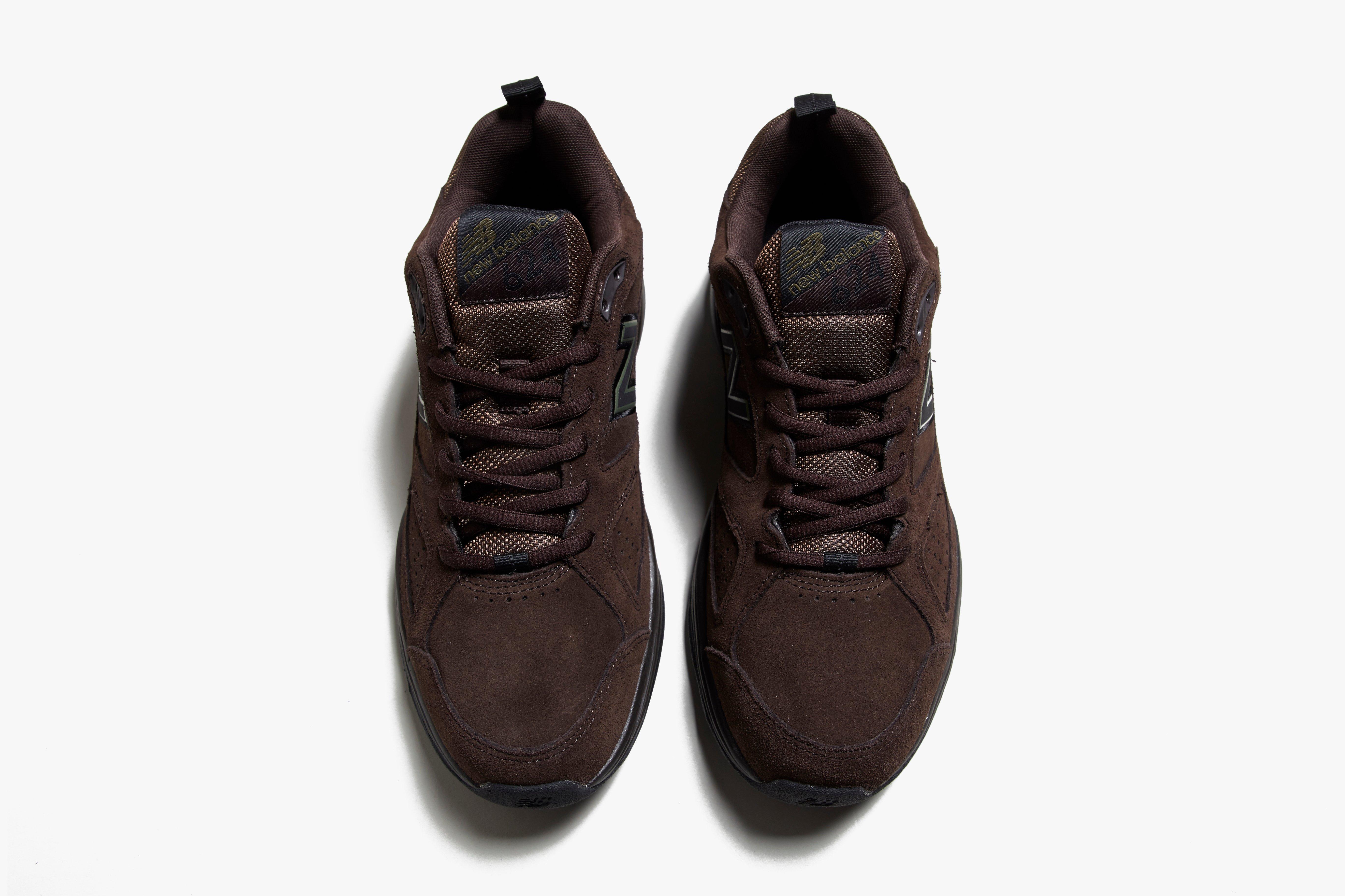 {keywor d} new balance leather 624