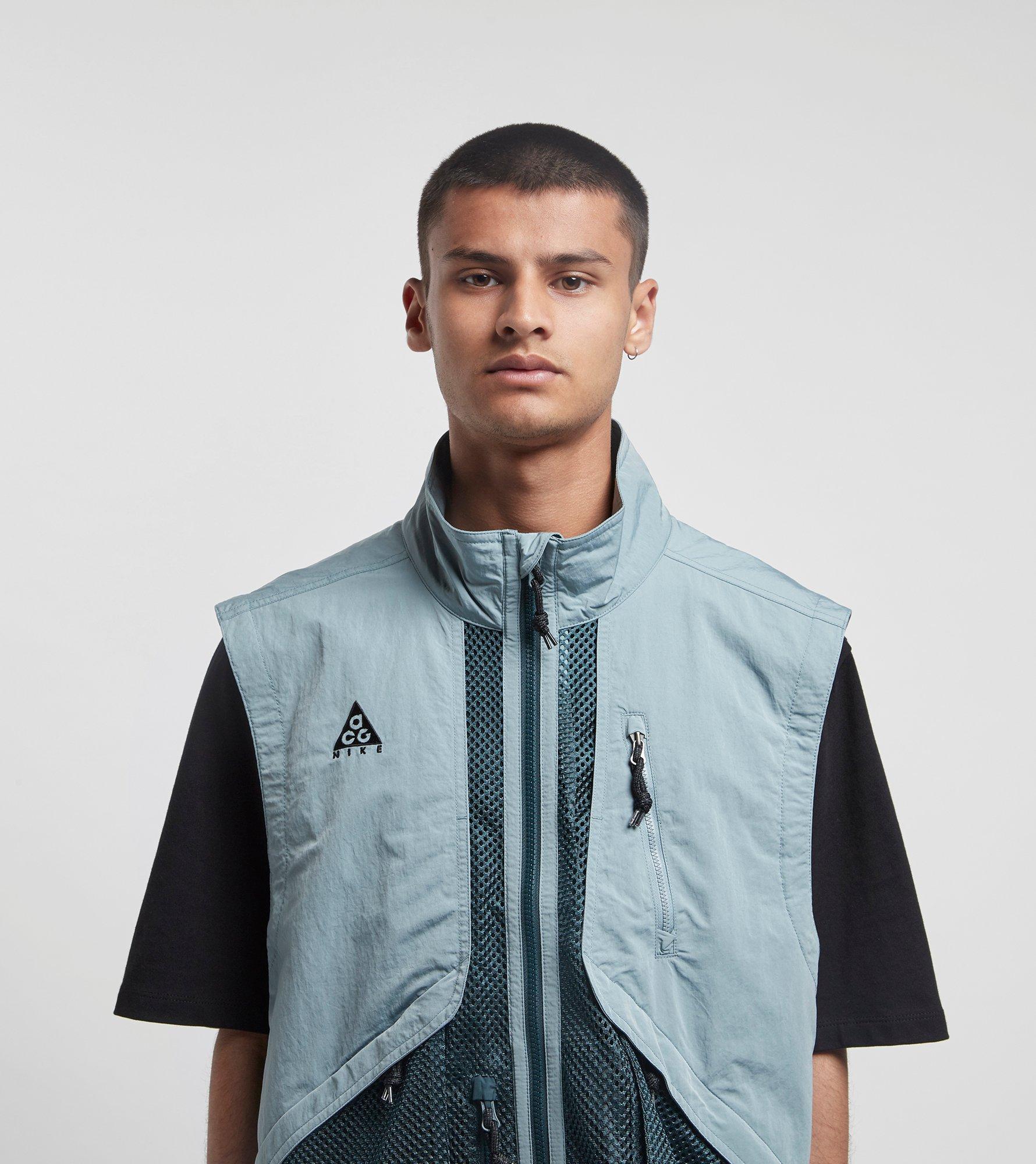 Nike Synthetic Acg Vest in Grey (Gray) for Men - Lyst