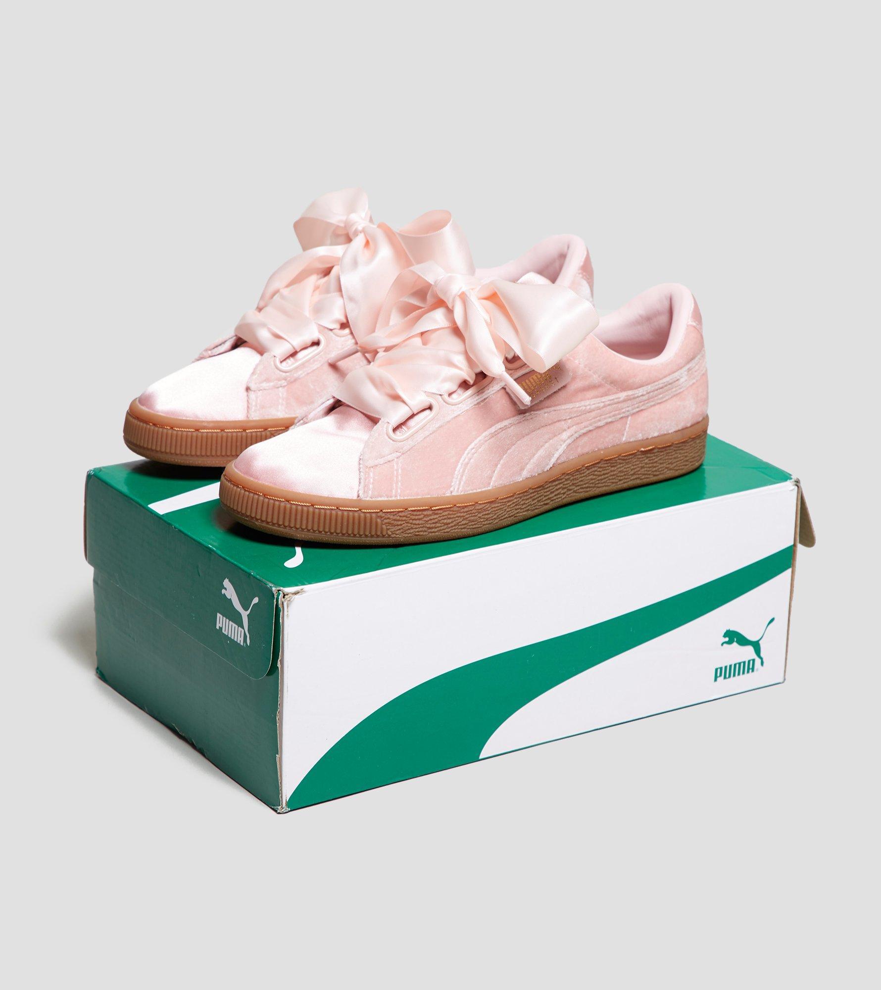 Puma basket heart velvet pink hot sale