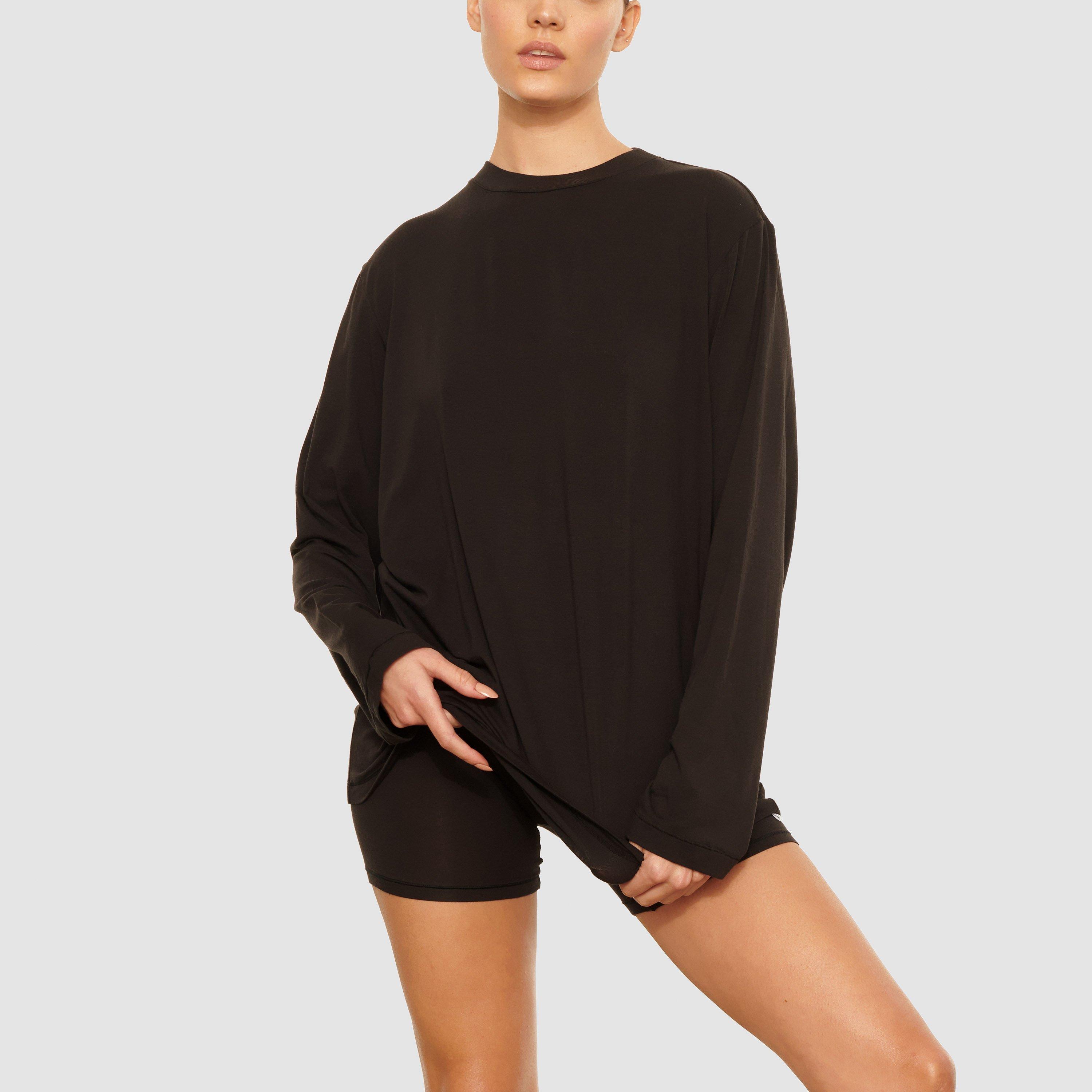 Skims Boyfriend Long Sleeve Tshirt in Onyx (Black) Lyst