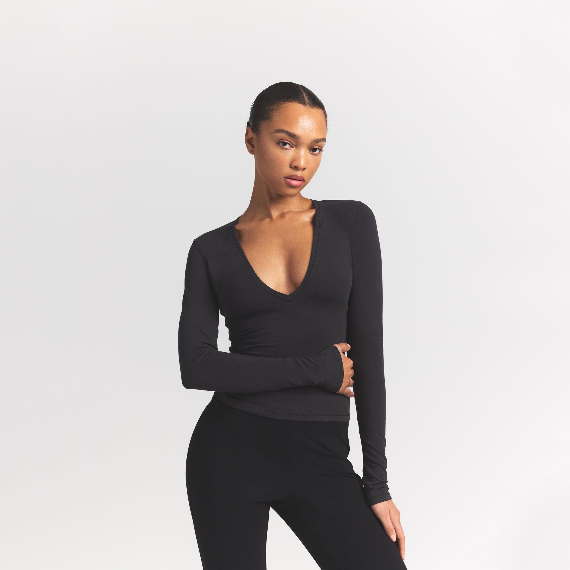 SKIMS ブラック ロングスリーブ　トップス Skims Long Sleeve Plunge Top in Black | Lyst