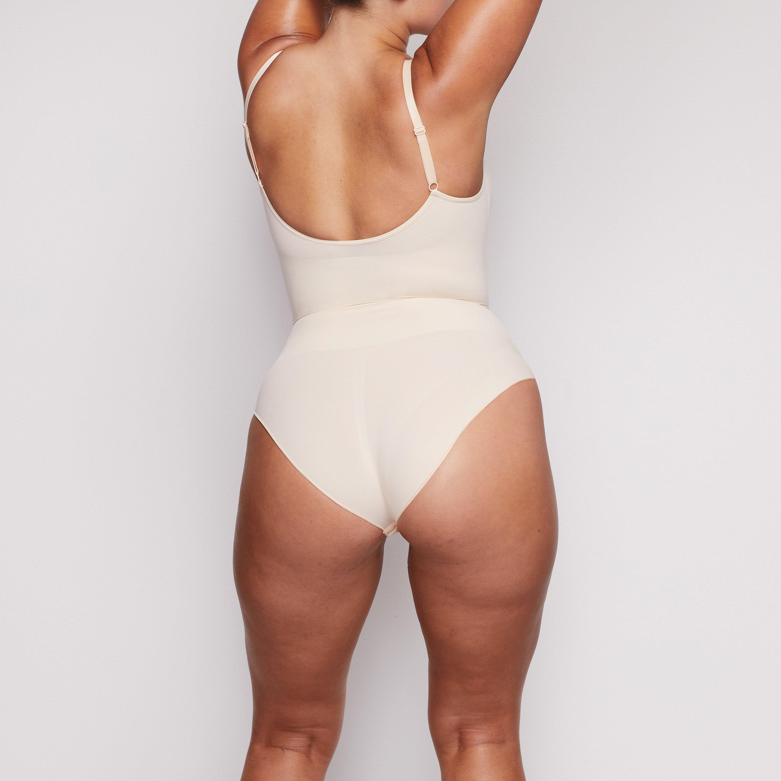 Skims Sculpting Bodysuit W. Snaps Lyst