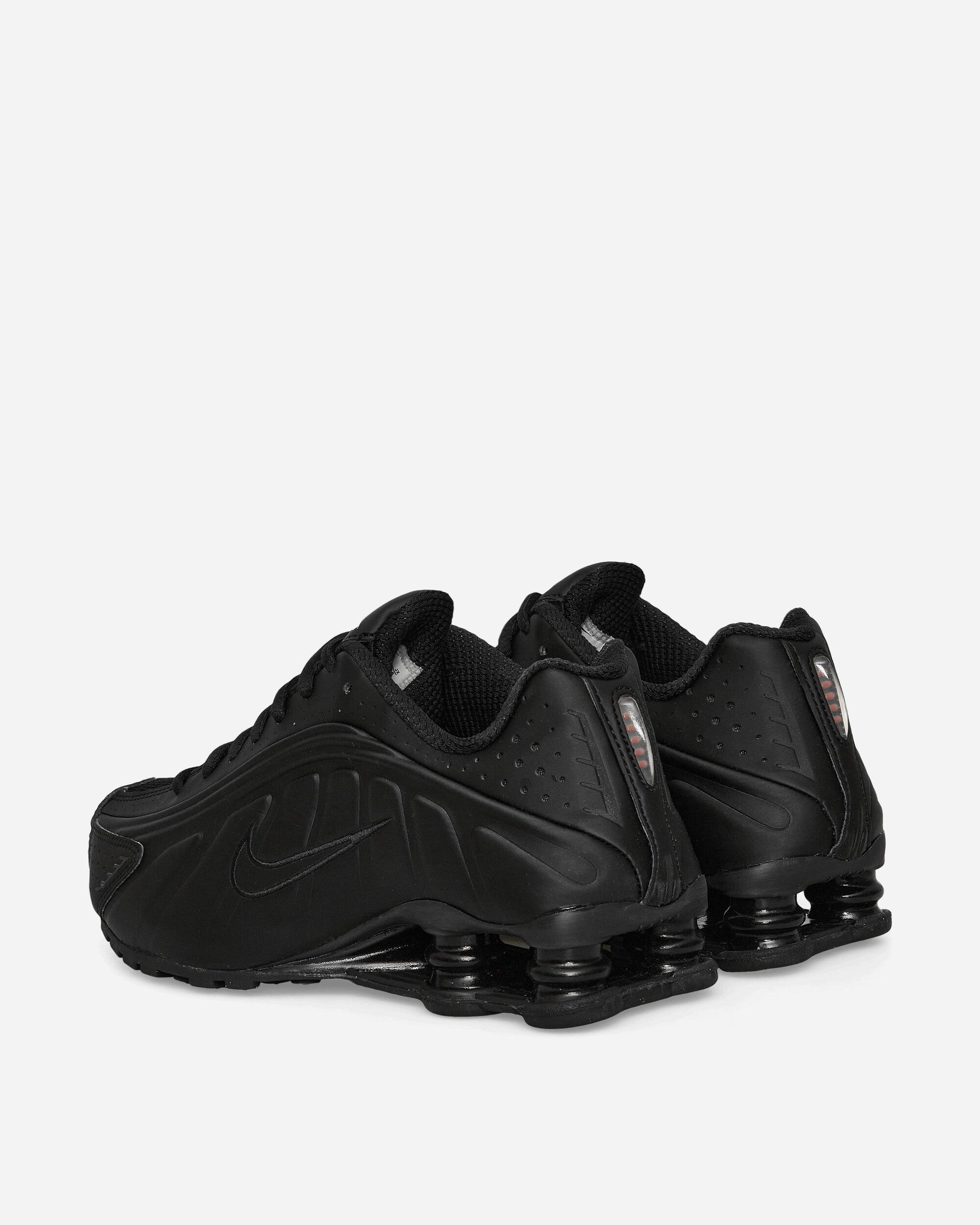 Nike Wmns Shox R4 in Black Lyst