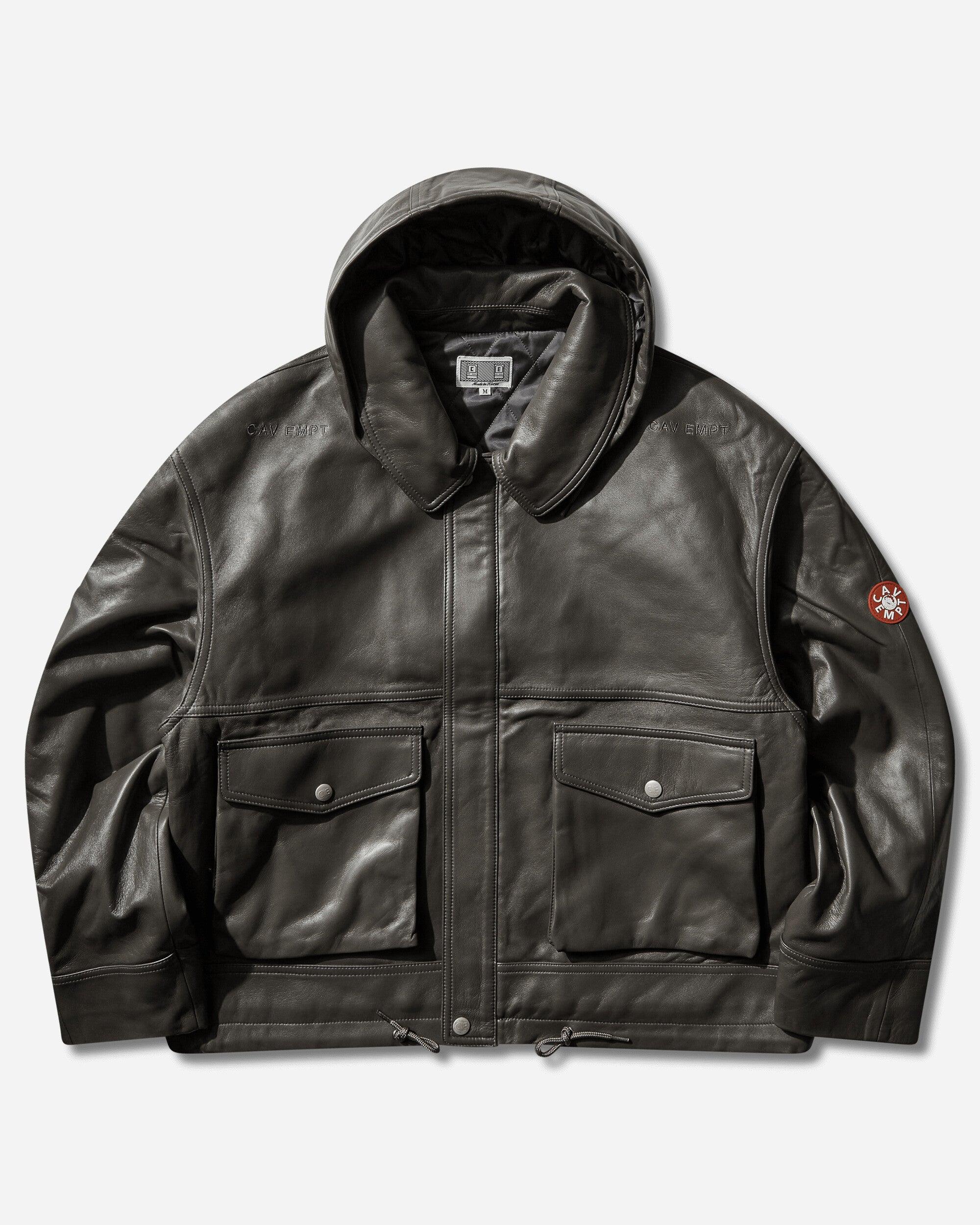 C.E owner's manual ZINE ほぼ未使用 cav empt cav-empt-Grey-S-Leather-Zip-