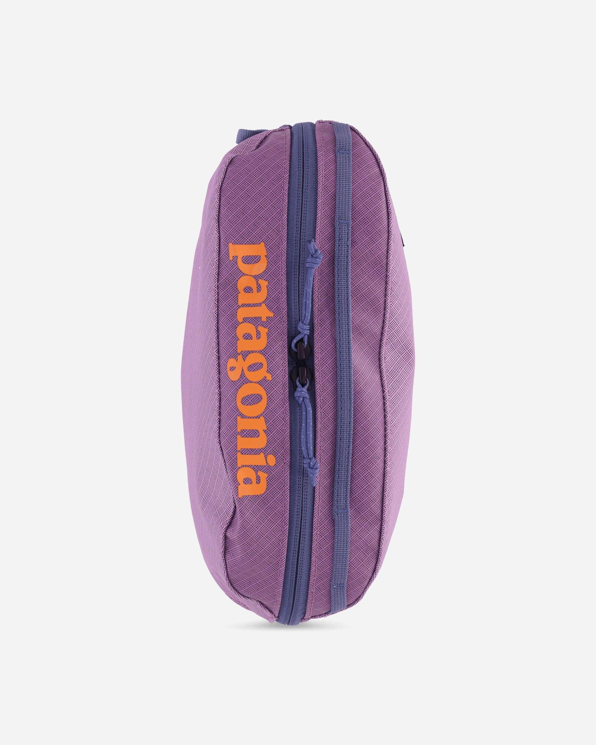 patagonia checked bag Black Hole 70L Duffel, Noble Grey Our Patagonia Black Hole MLC Wheelie converts from wheeled duffel bag to backpack Patagonia Black Hole Micro MLC