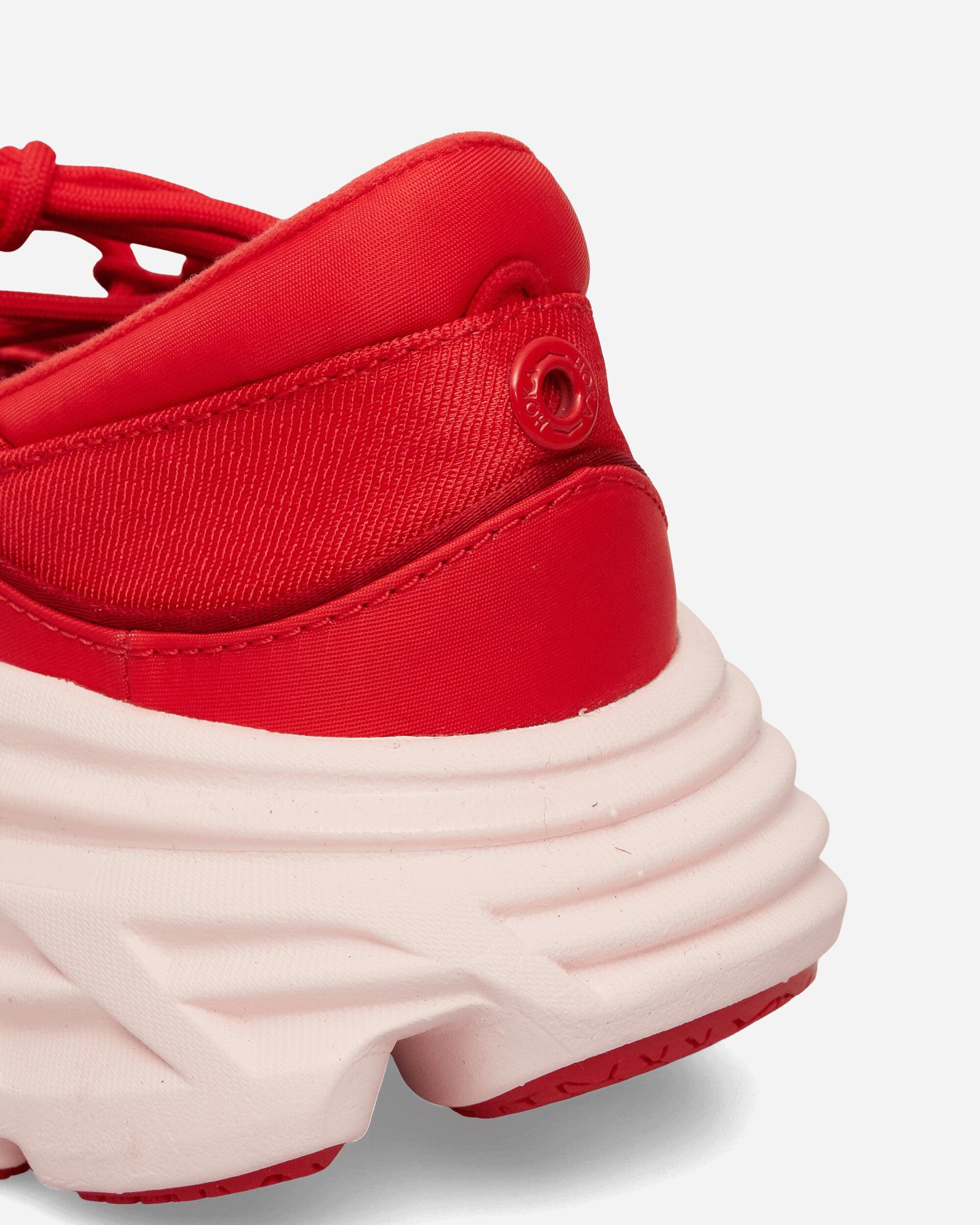 hoka-one-one-Red-Bondi-Mary-