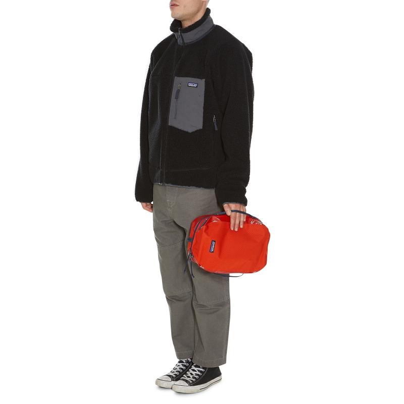 patagonia black hole cube large