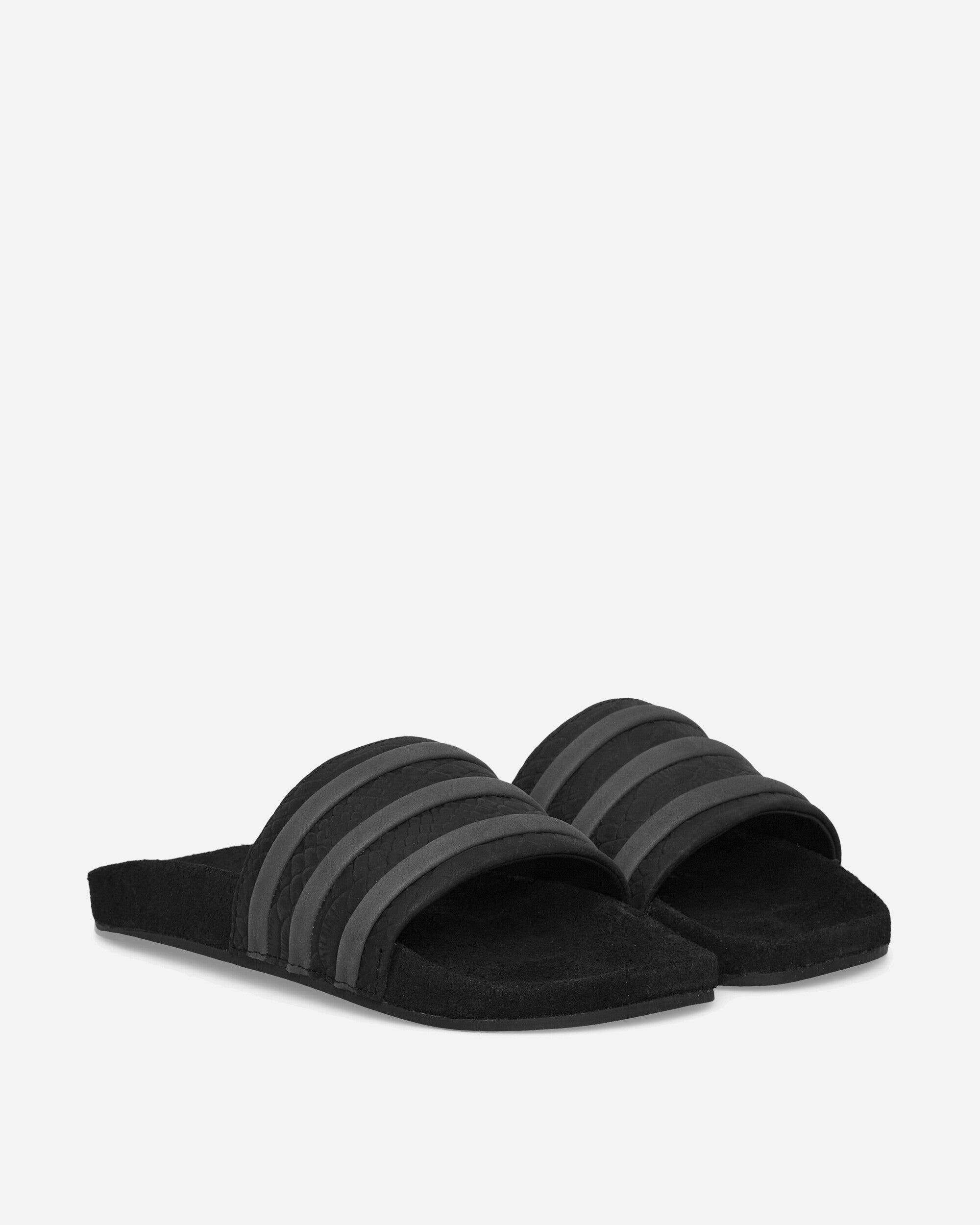 adidas Adilette Slides Black in White for Men | Lyst