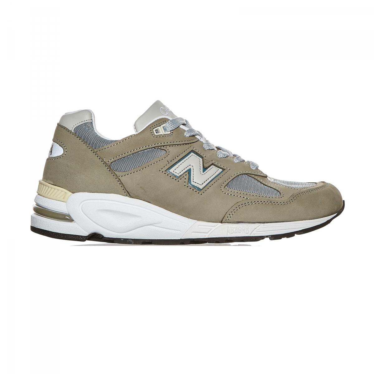 990 kbm2