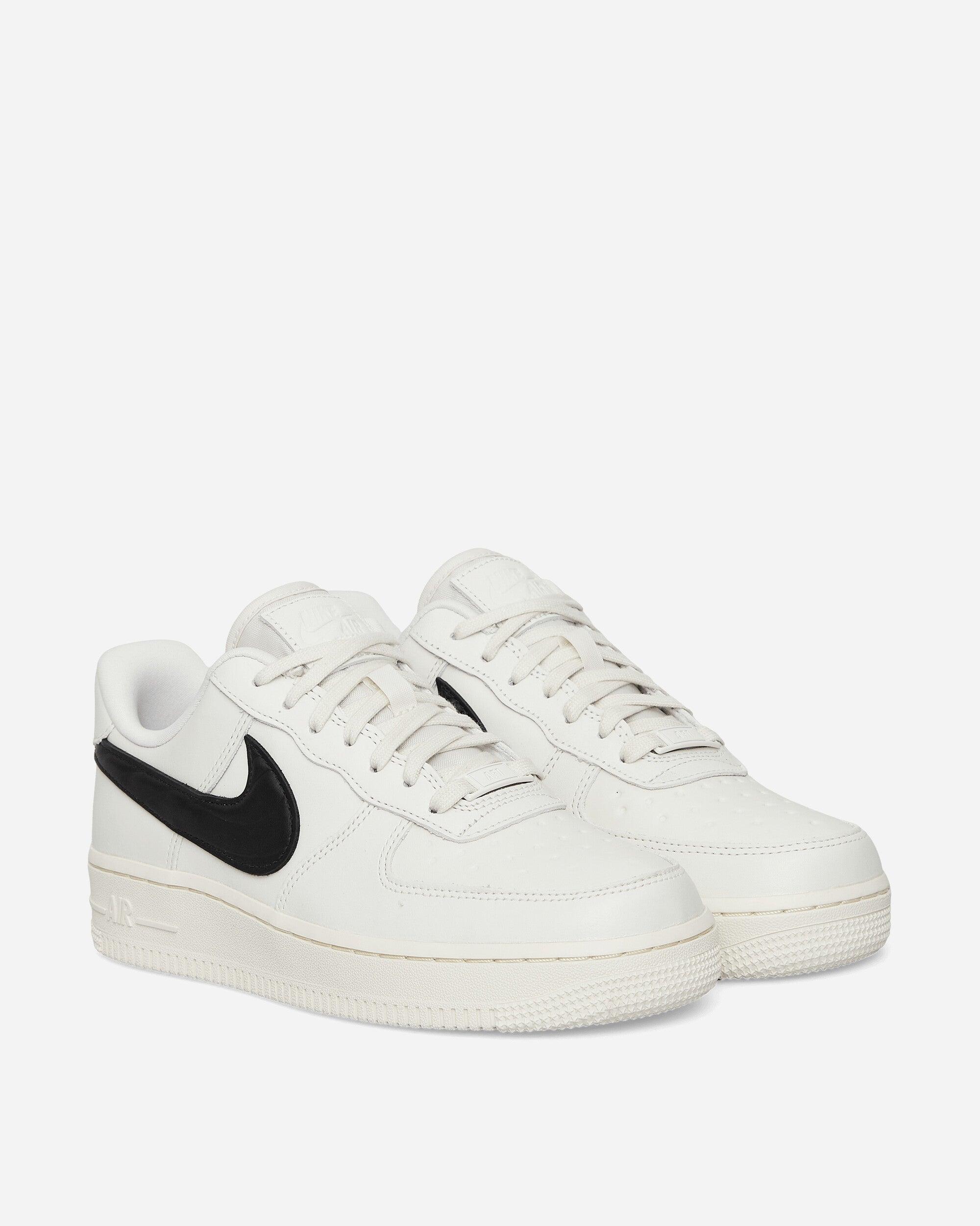 Nike Wmns Air Force 1 07 Sneakers Phantom / Black in White for Men