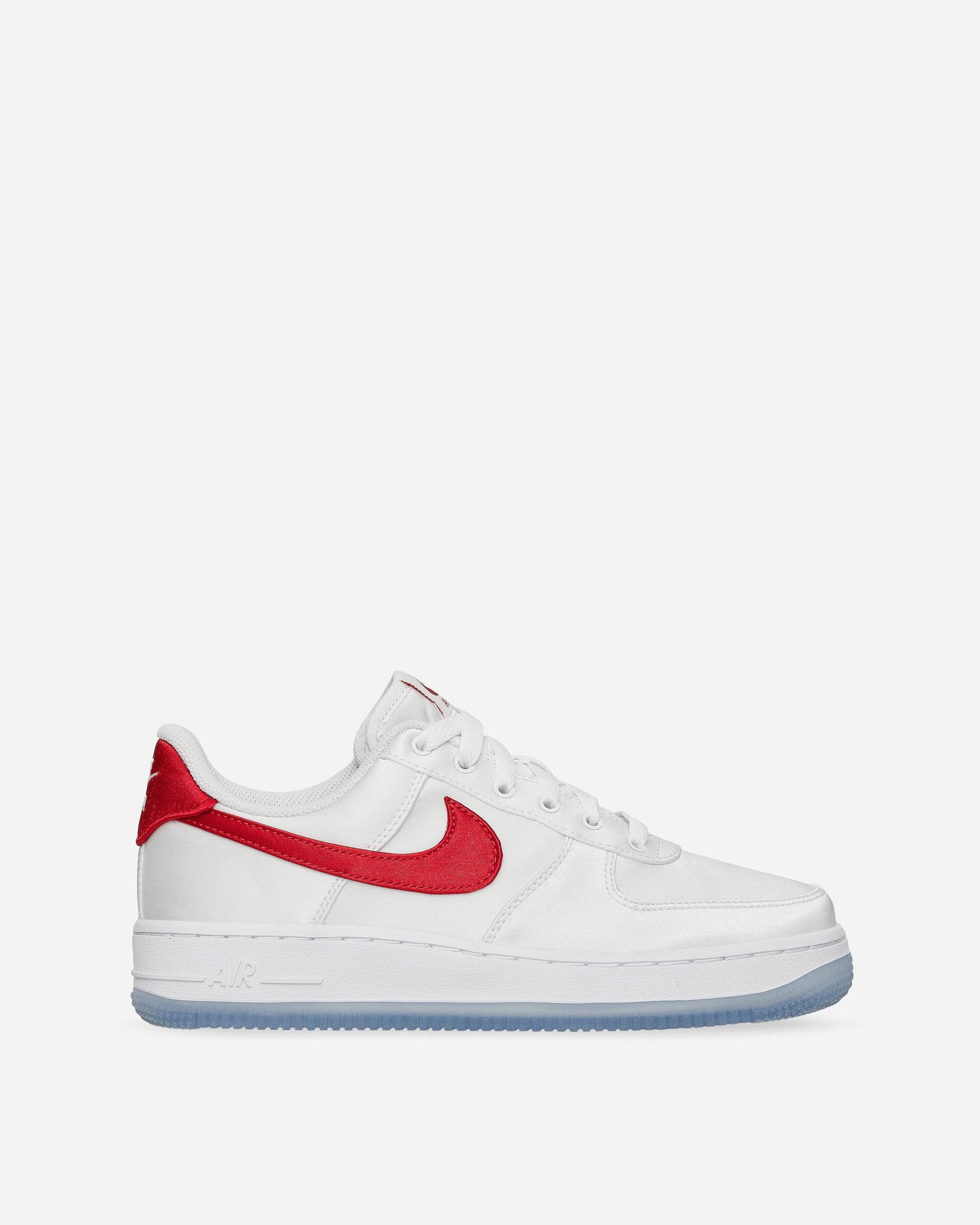 Nike Wmns Air Force 1 07 Sneakers White / Varsity Red | Lyst