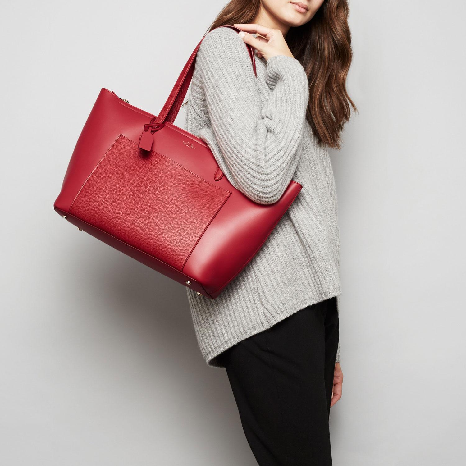 Smythson Leather Panama East West Zip Tote in Red - Lyst